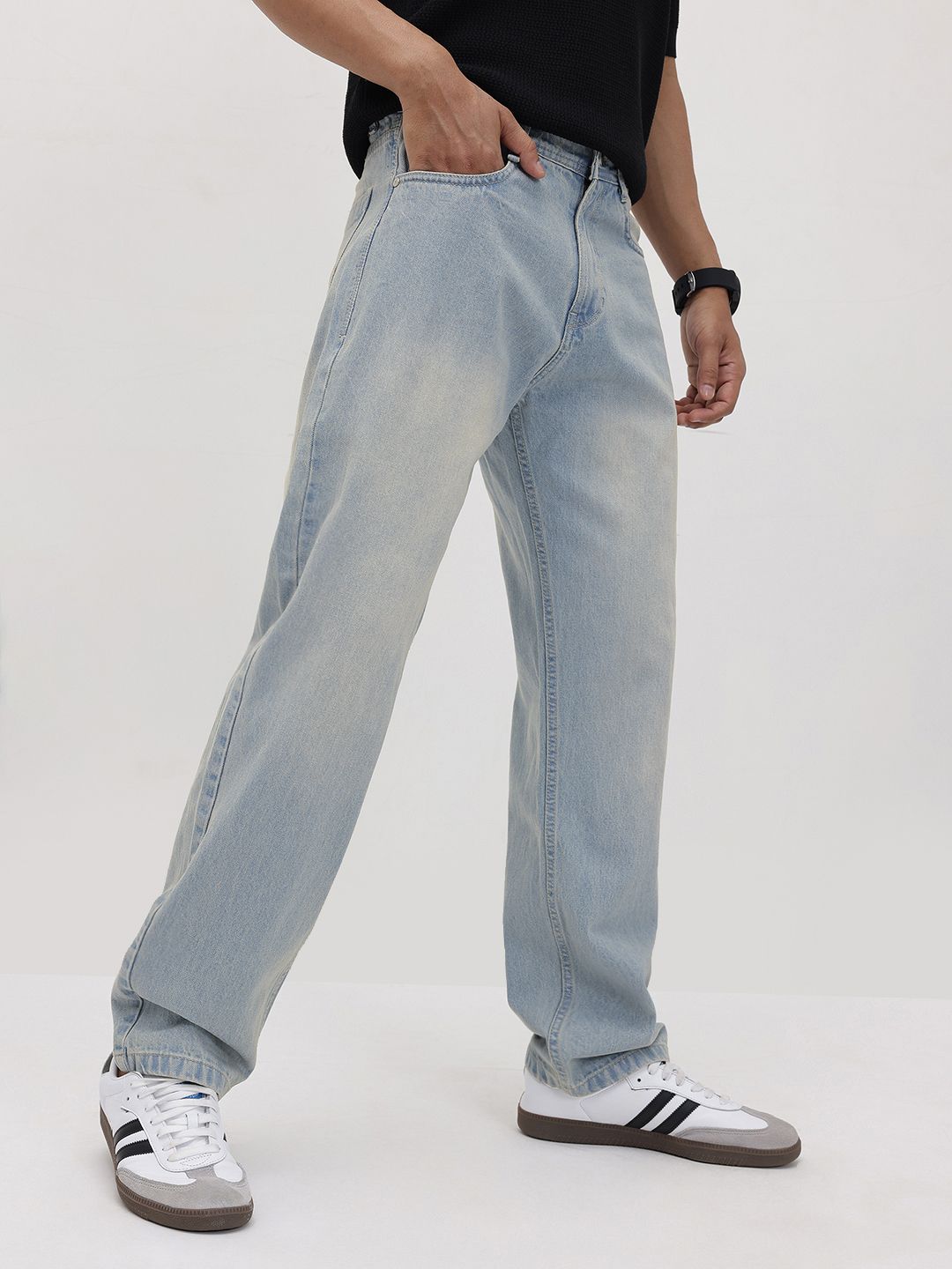 The Roadster Life Co. Men Straight Fit Vintage Wash Jeans