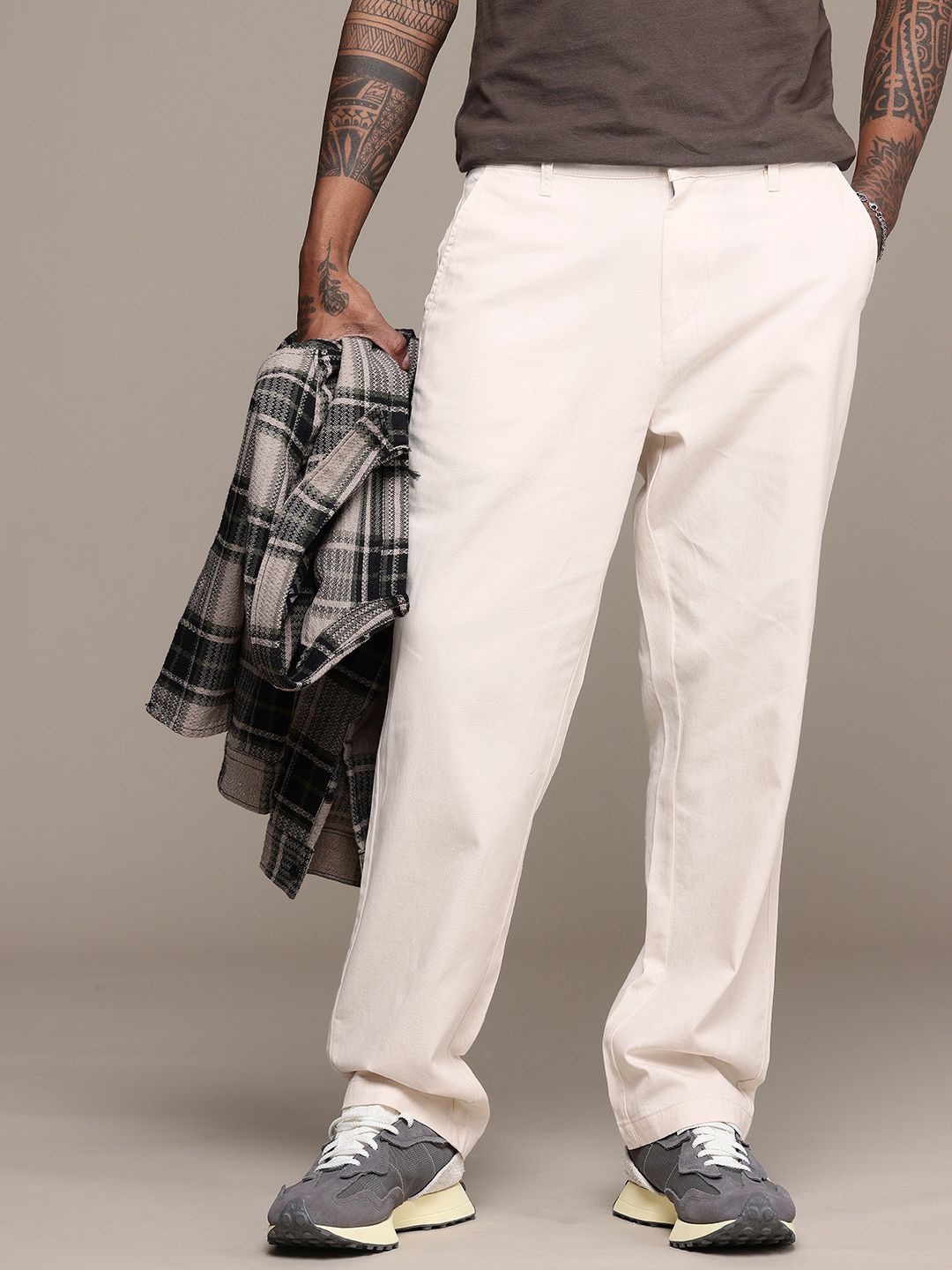 Buy The Roadster Lifestyle Co. Men Pure Cotton Relaxed Chinos