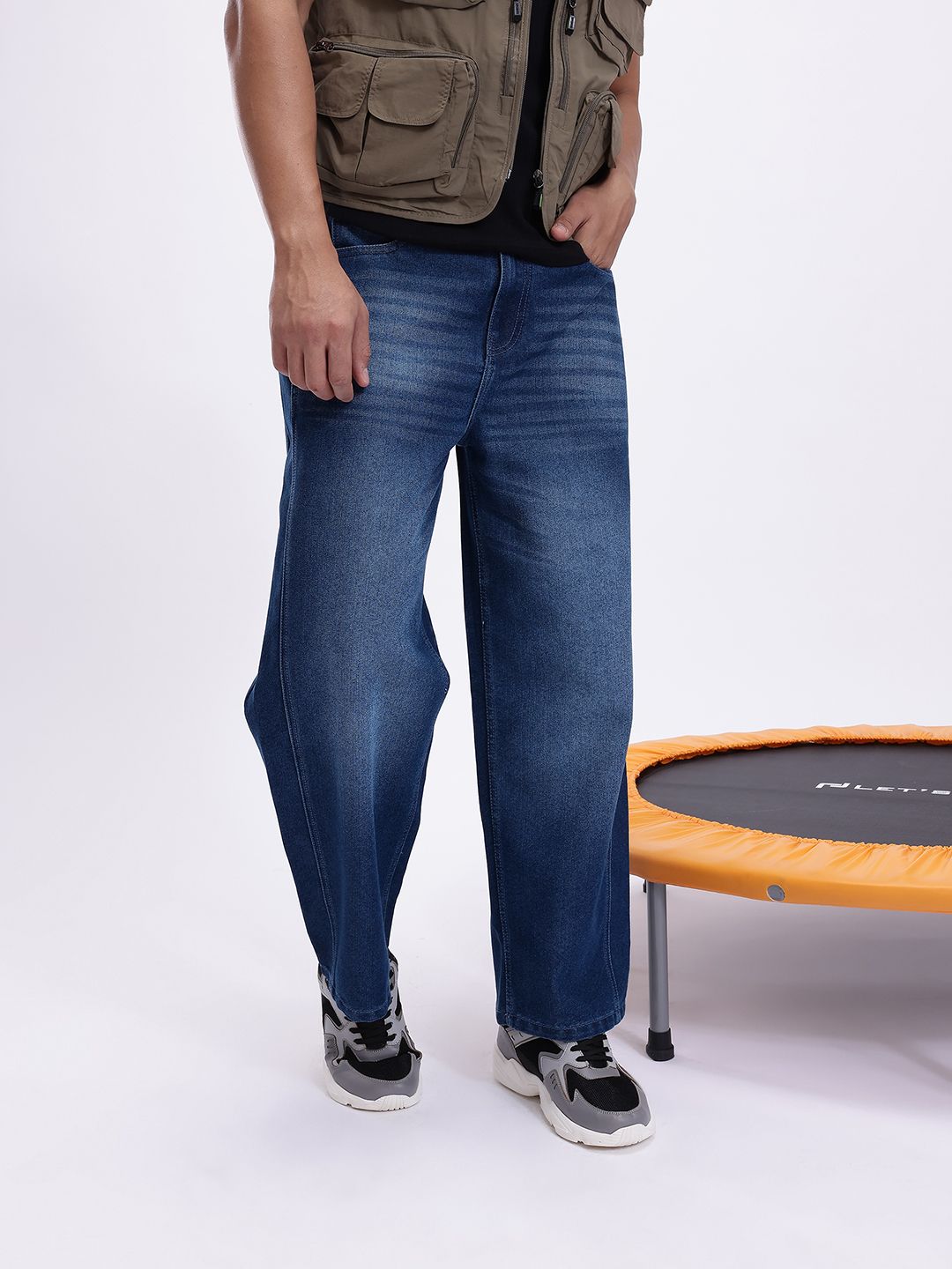 Kook N Keech Men Relaxed Fit Mid-Rise Light Fade Cotton Jeans