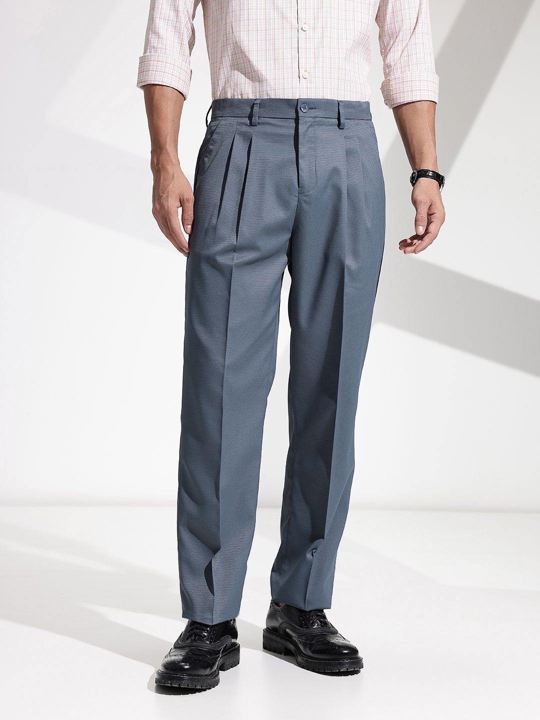 Buy encore by INVICTUS Men Self Design Textured Pleated Formal Trousers -  Trousers for Men 31828835 | Myntra
