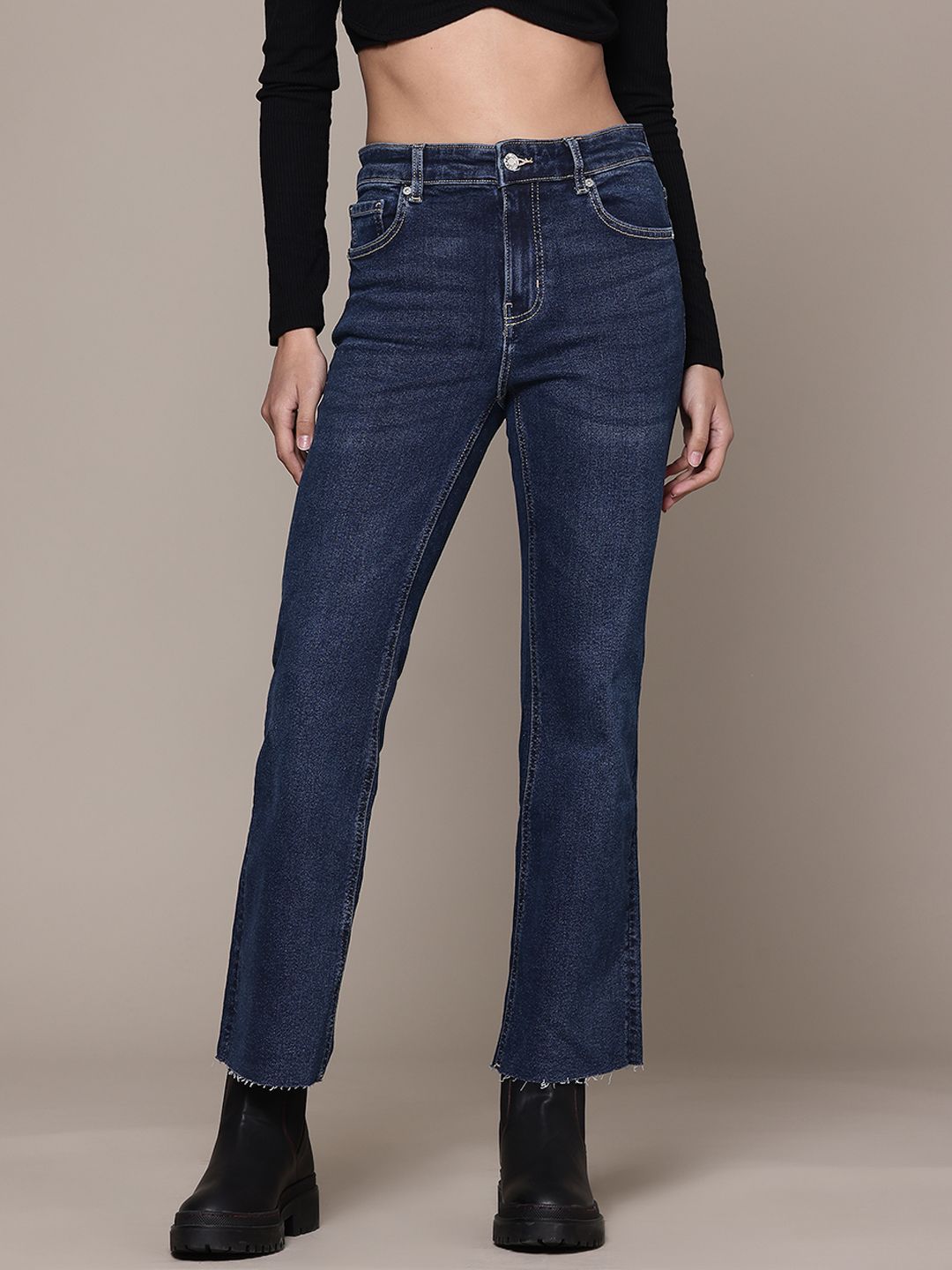 Flared Cropped Stretchable Jeans