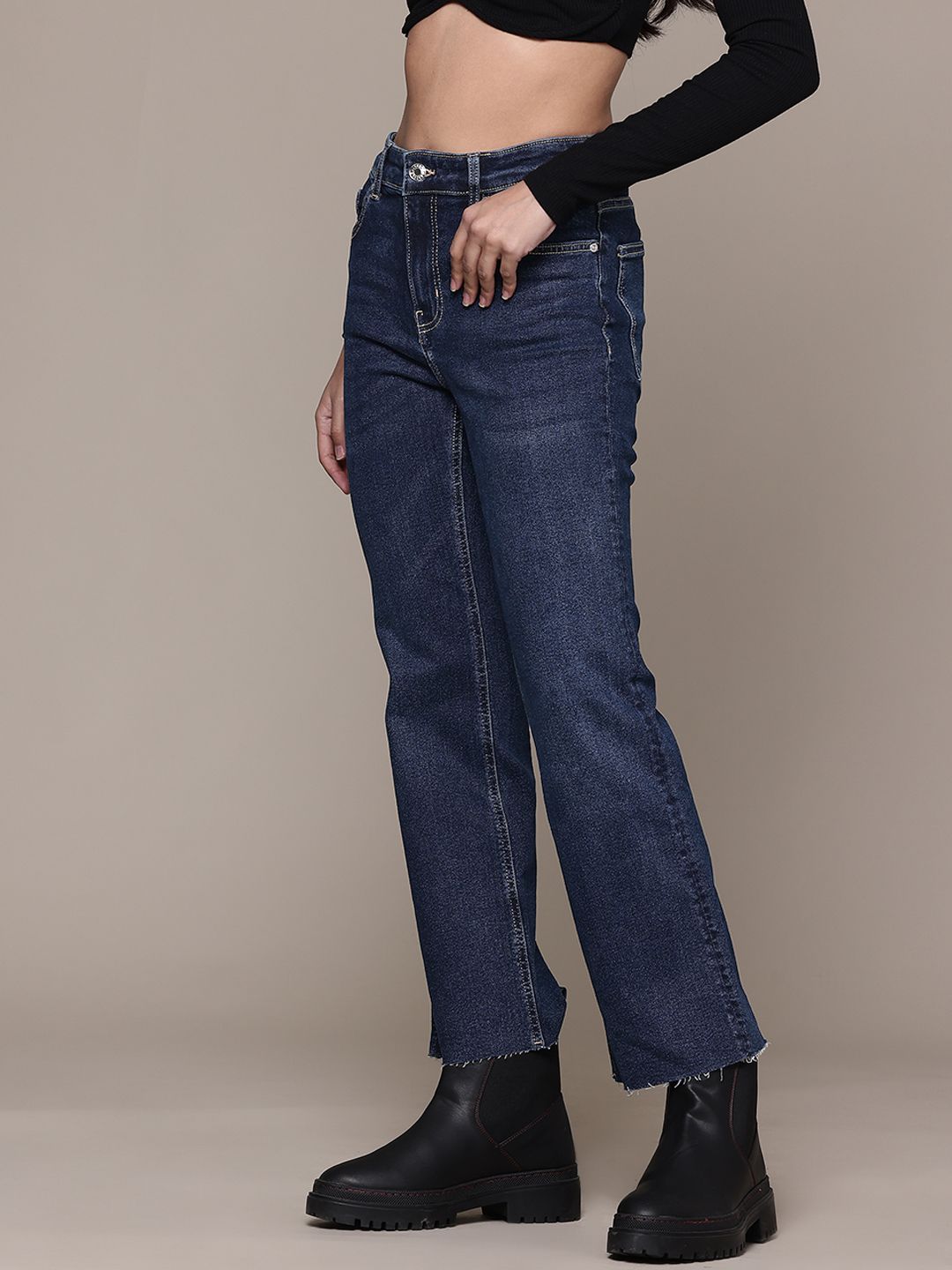 Flared Cropped Stretchable Jeans