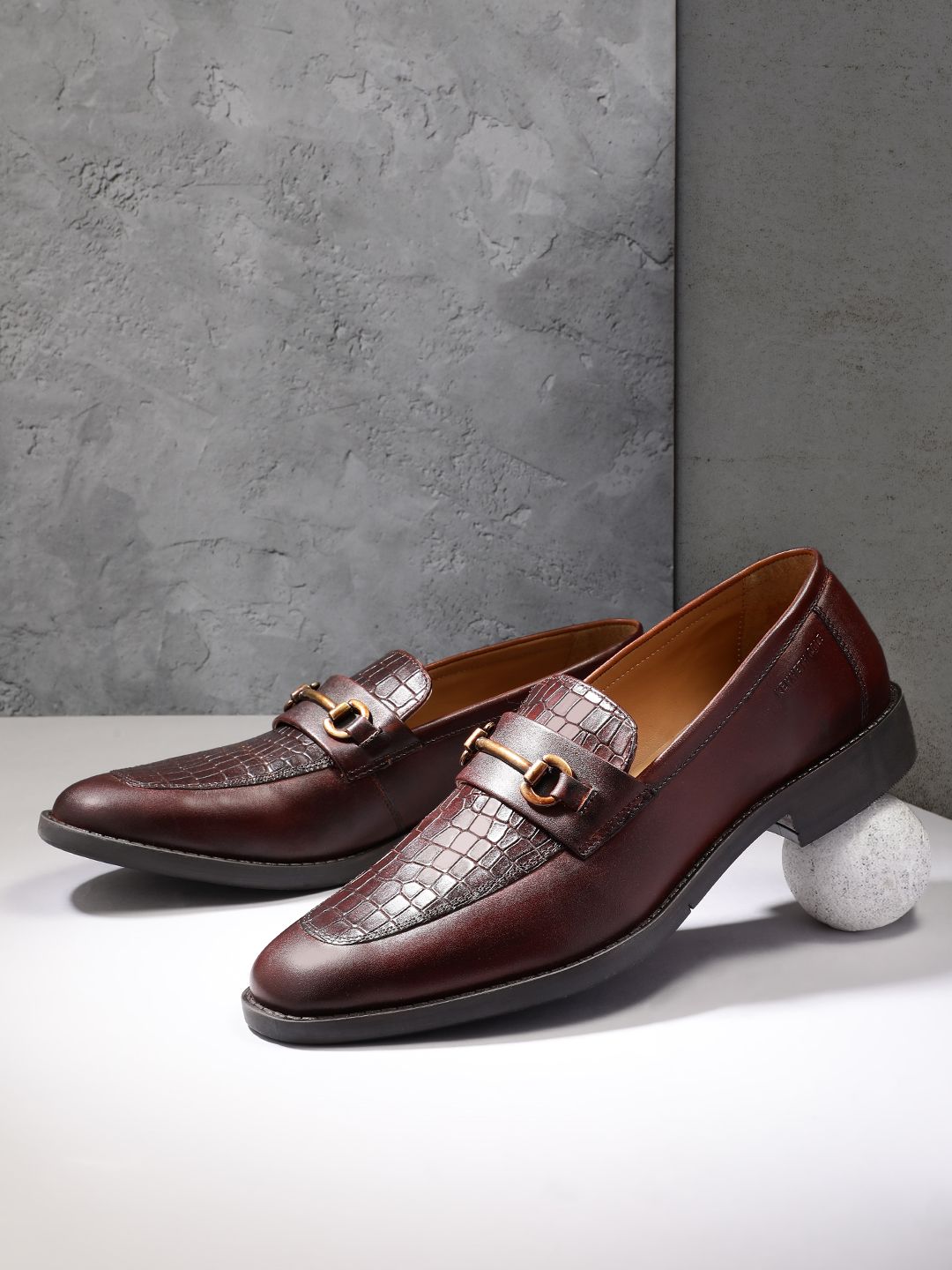 Leather Formal Loafers Kenneth Cole Men Leather Formal Animal Textured Loafers