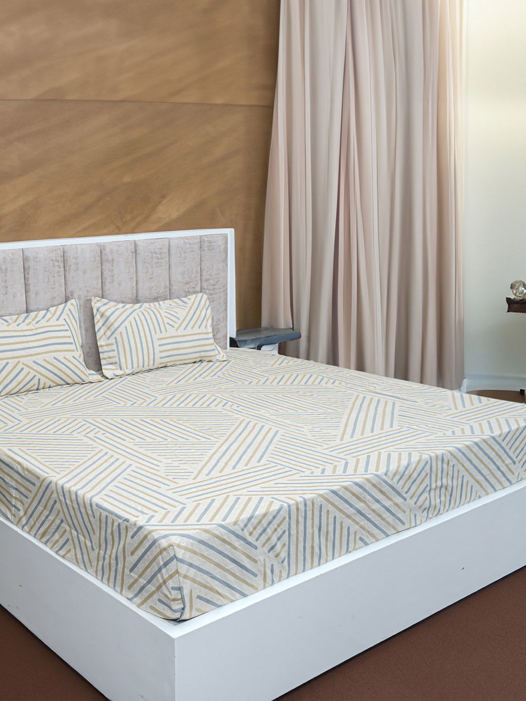 Aura Beige Geometric Microfiber 210 TC Queen Fine Bedsheet with 2 Pillow Covers-90 x 100 inches