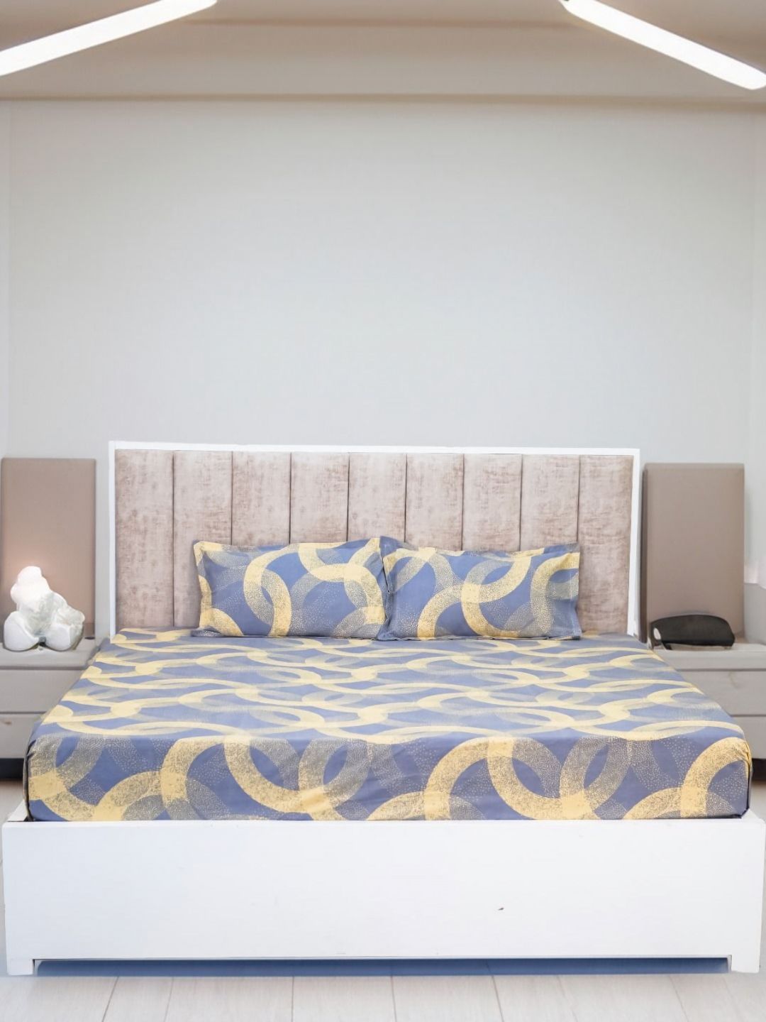 Aura Yellow Abstract Microfiber 210 TC Queen Fine Bedsheet with 2 Pillow Covers-100 x 90 inches
