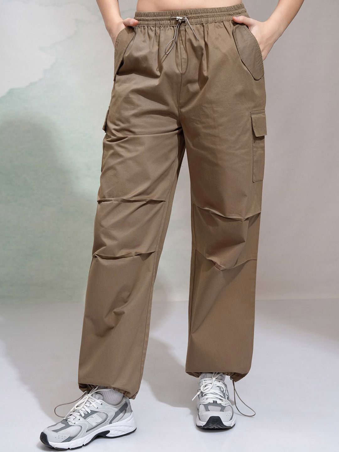Street By Tokyo Talkies Women Mid Rise Straight Fit Cargo Trouser