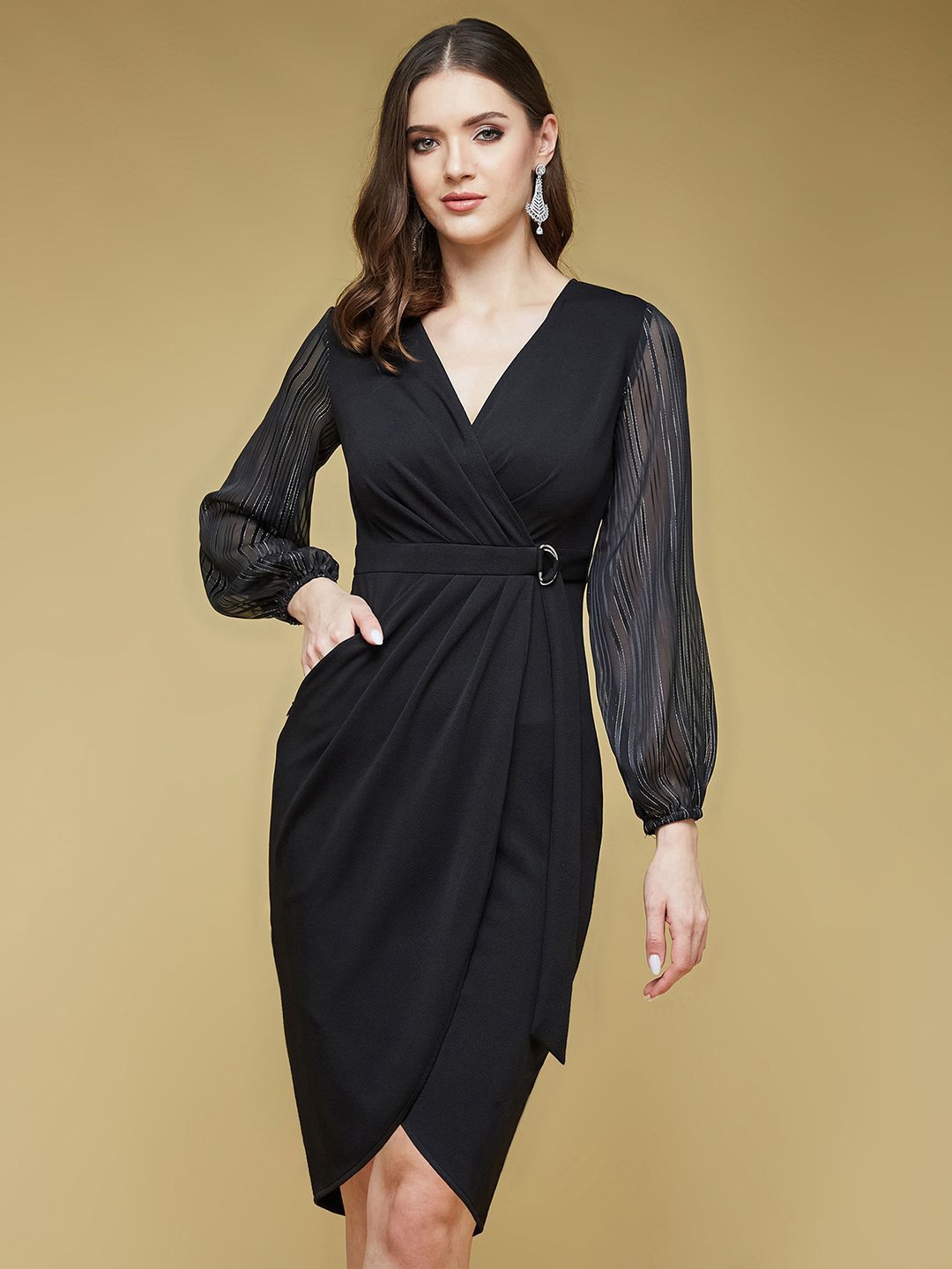 Buy DressBerry Women V-Neck Wrap Dress - Dresses for Women 31969574 | Myntra