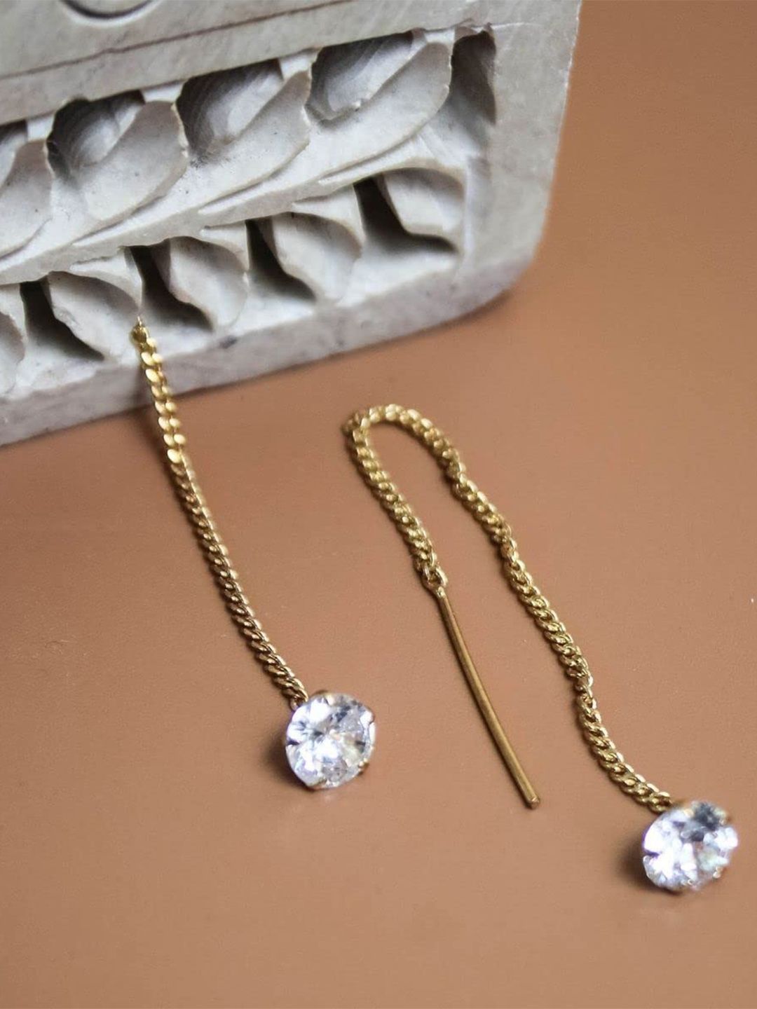 DressBerry Contemporary Drop Earrings