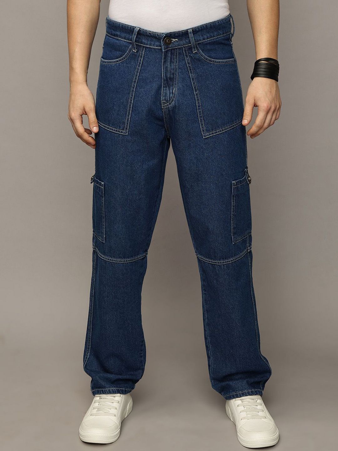 The Roadster Lifestyle Co. Men Relaxed Fit Mid-Rise Cargo Style  Jeans