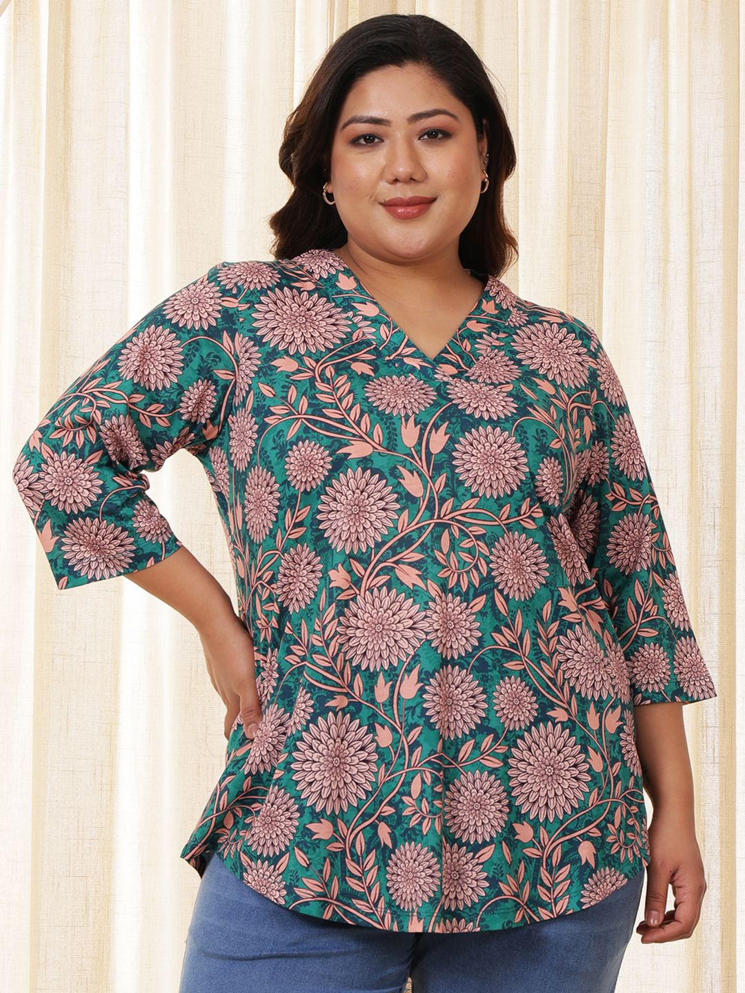 Amydus Women Plus Size Teal Floral Velvet Top