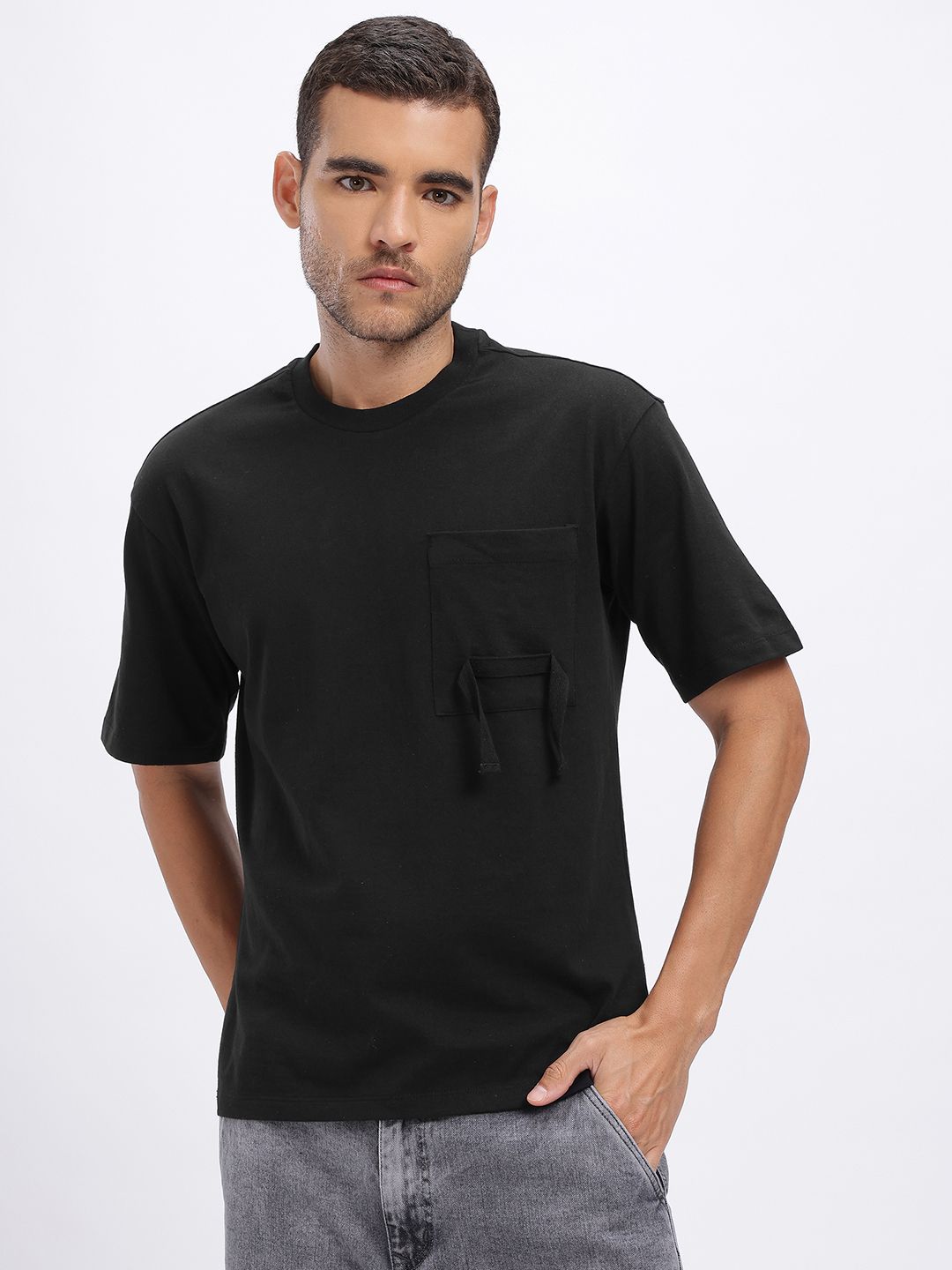 Buy glitchez Drop-Shoulder Relaxed Fit Pocket Detail T-shirt