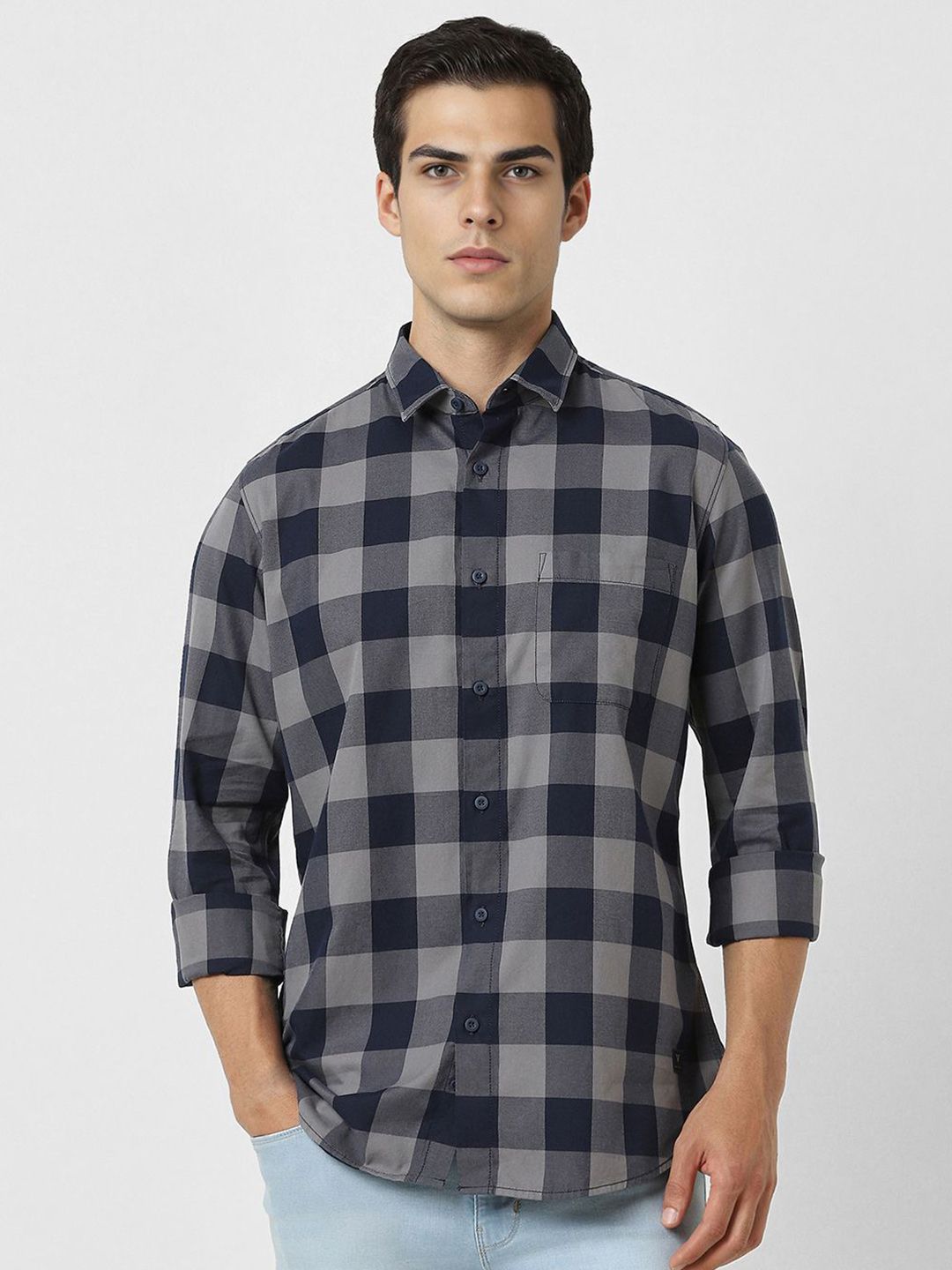 VAN HEUSEN DENIM LABS Men Spread Collar Gingham Checked Cotton Casual Shirt