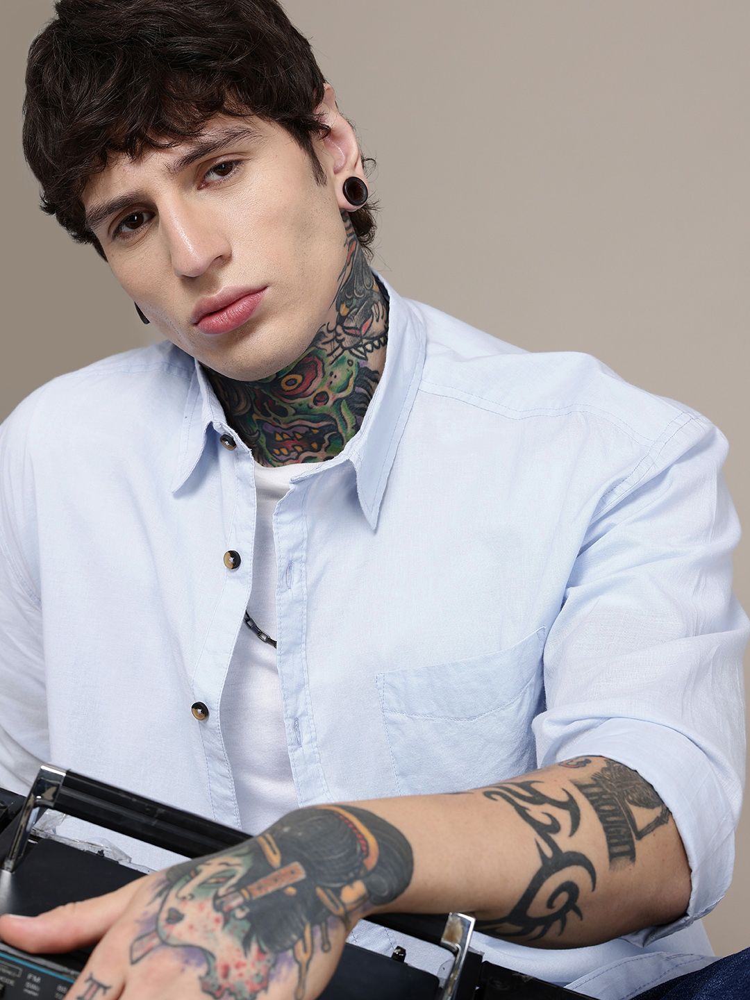The Roadster Life Co. Relaxed Fit Drop-Shoulder Sleeves  Cotton Casual Shirt