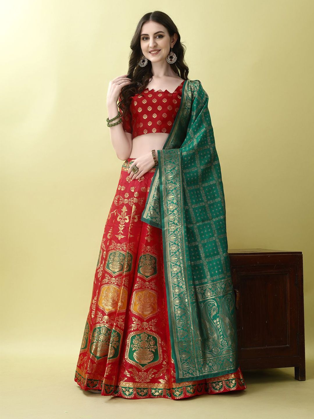 SWAMI STUDIO Ready to Wear Lehenga & Unstitched Blouse With Dupatta