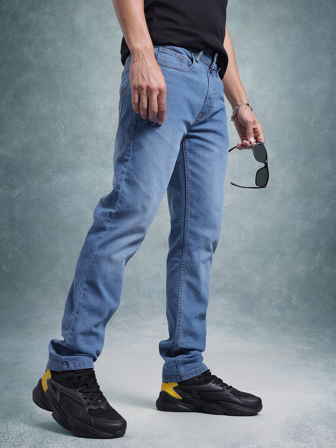 The Roadster Life Co. Men Regular Fit Jeans