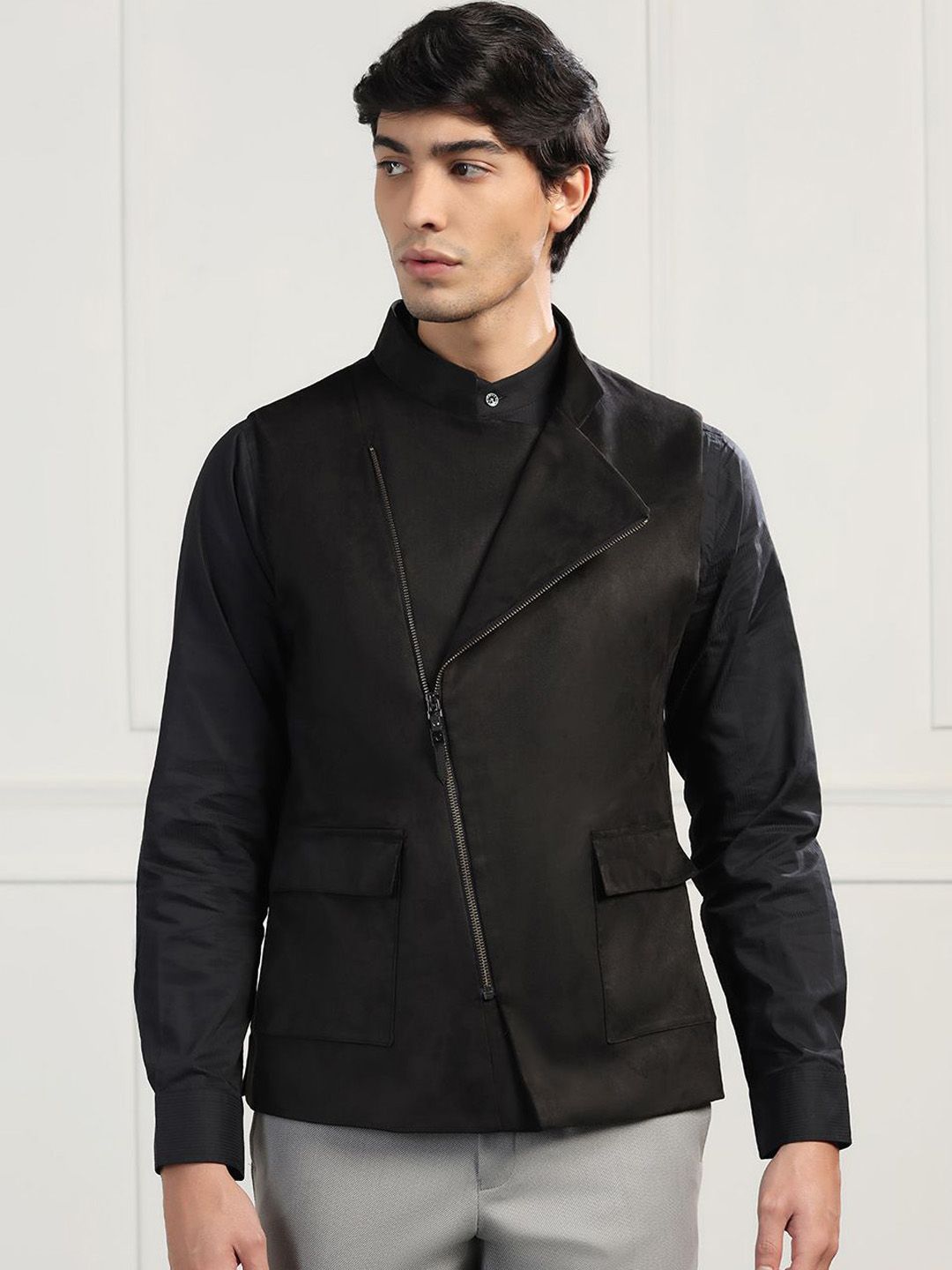 Blackberrys Slim Fit Sleeveless Jacket