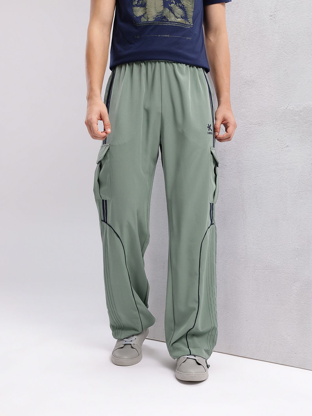 Buy HRX by Hrithik Roshan Men Front Seam Lifestyle Cargo Style