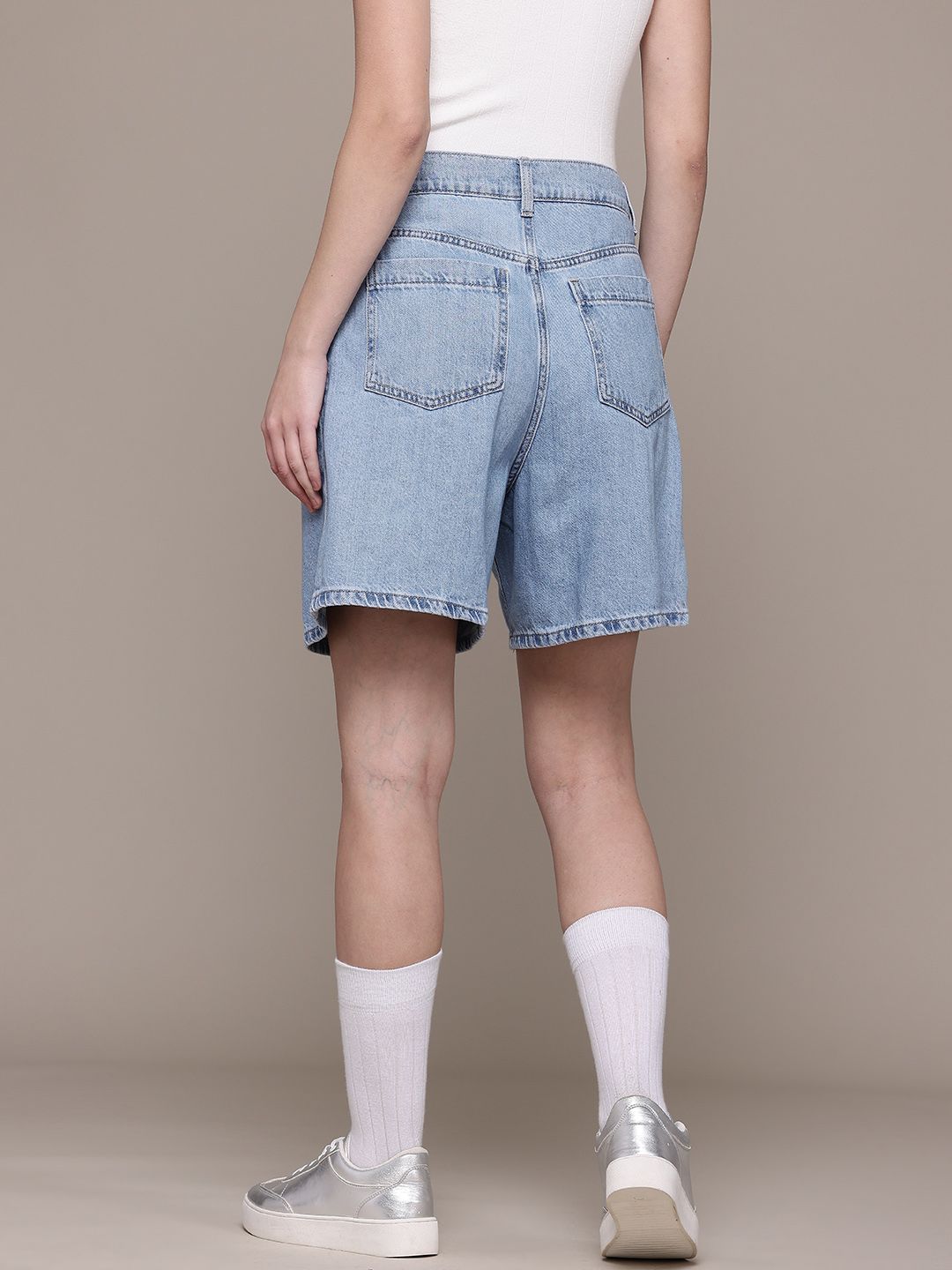 Mid-Rise Pure Cotton Washed Effect Jorts