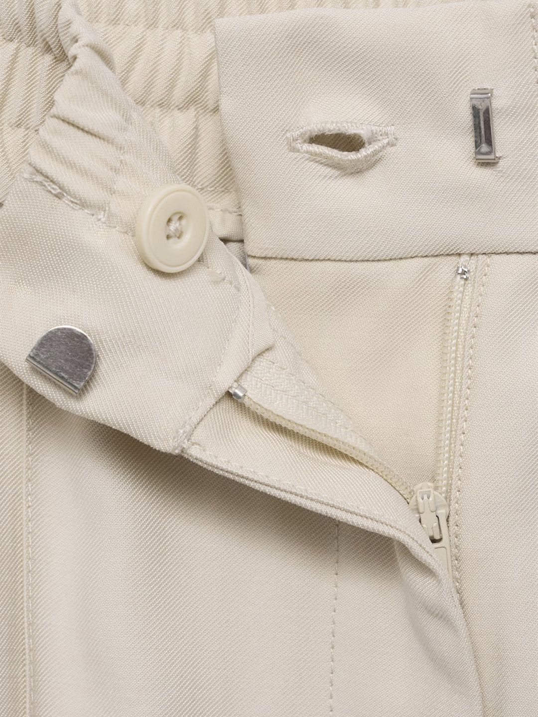 Pintuck Detailed Straight Shorts
