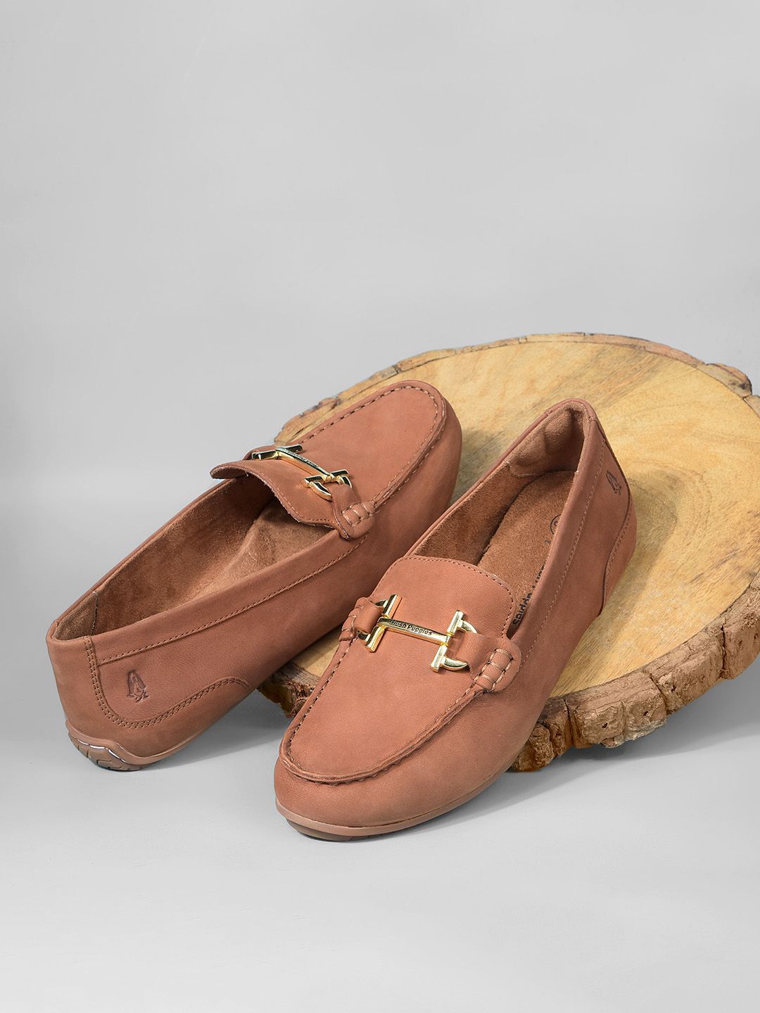 Hush Puppies Hush Puppies Women Comfort Insole Textured Loafers With Buckles Details