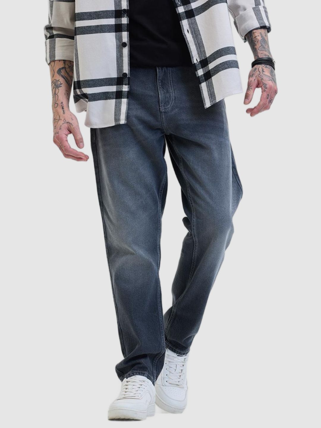 Snitch Men Comfort Relaxed Fit Mid-Rise Heavy Fade Pure Cotton Jeans deal from myntra Snitch Men Comfort Relaxed Fit Mid-Rise Heavy Fade Pure Cotton Jeans deal from myntra