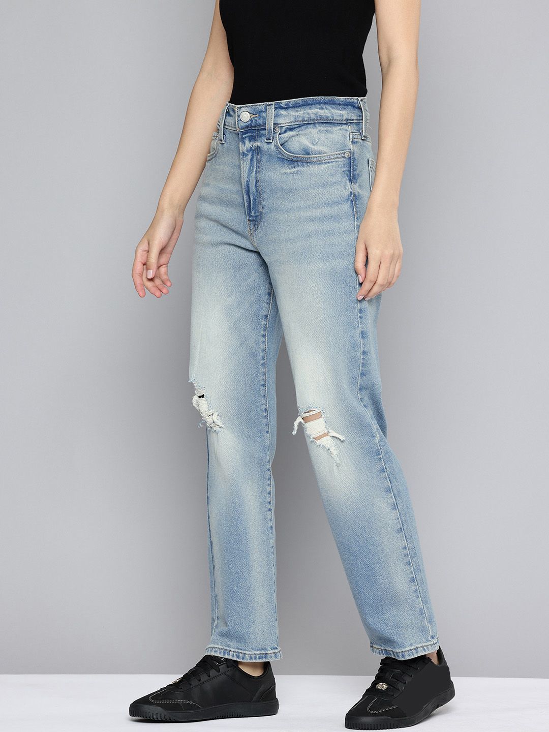 Blue Wedgie Straight Fit Mid Rise Jeans