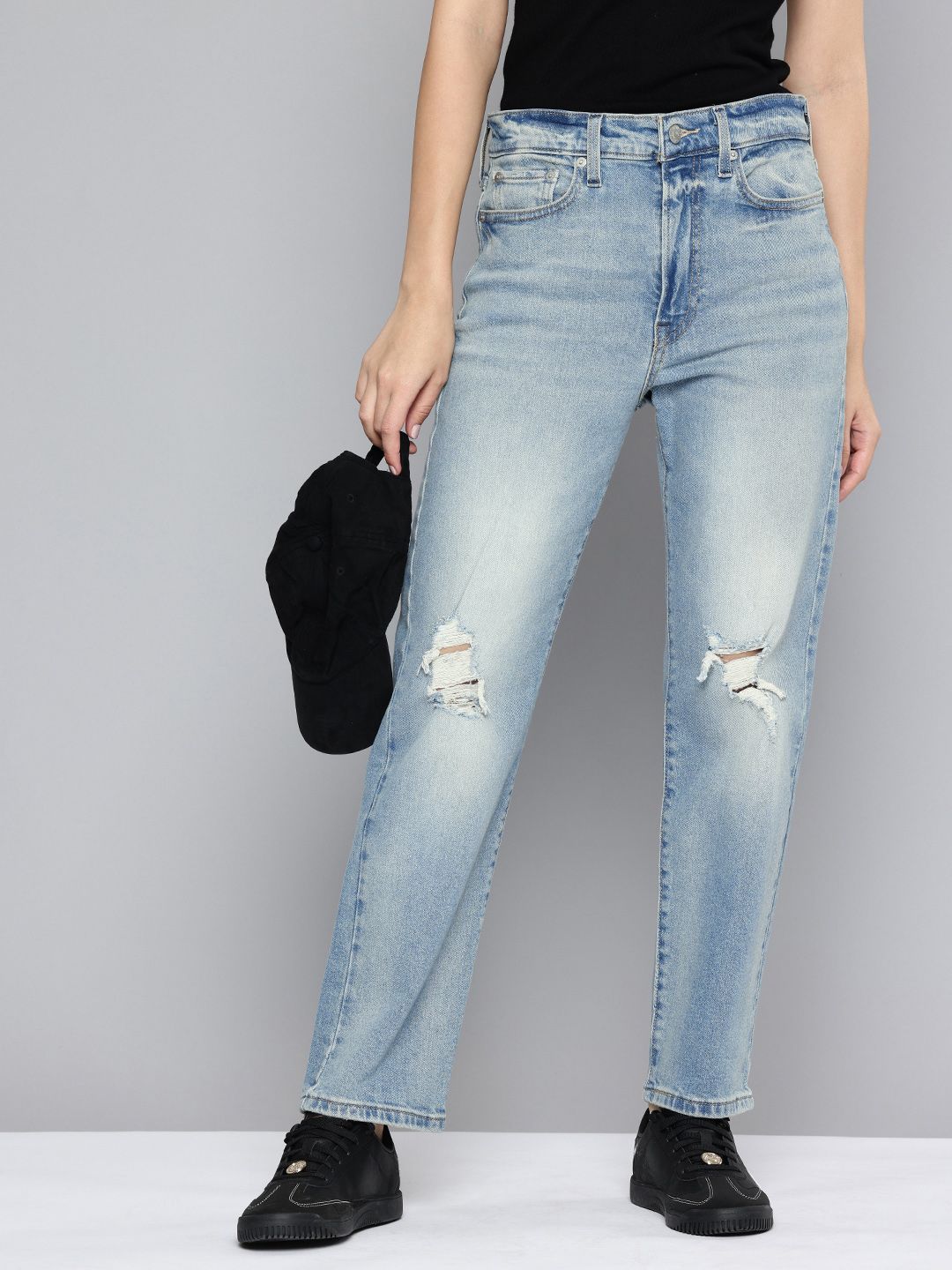 Blue Wedgie Straight Fit Mid Rise Jeans