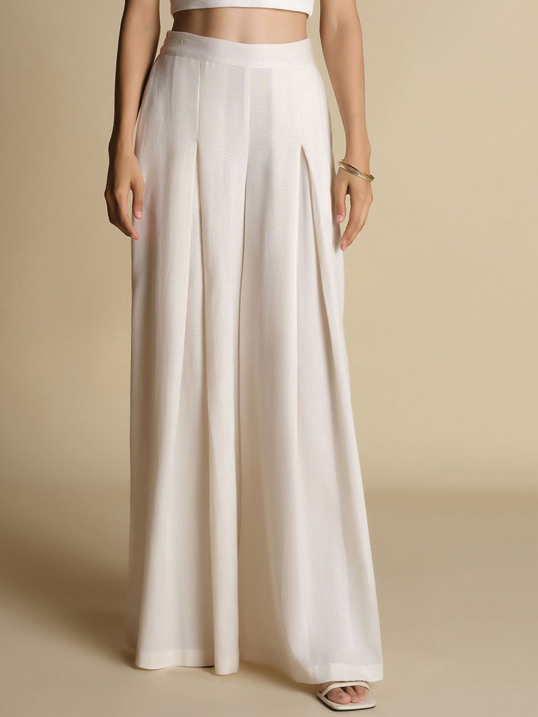 Global Desi Global Desi Women Pleated Parallel Trousers