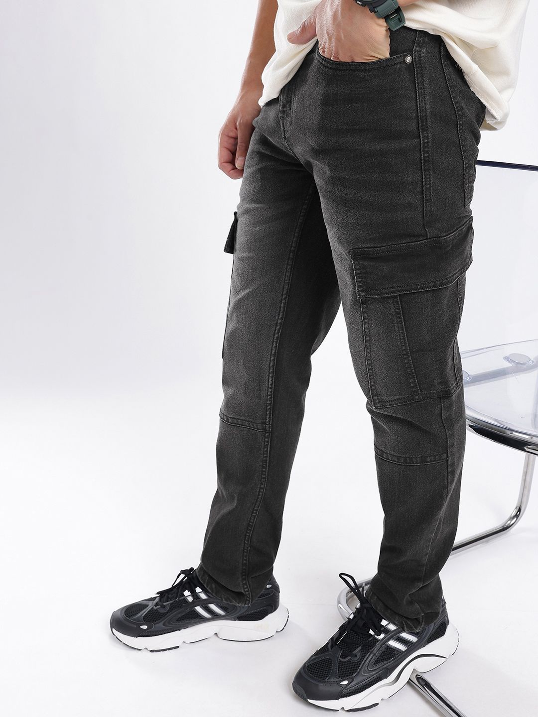 glitchez Men Cargo Fit Light Fade Stretchable Jeans