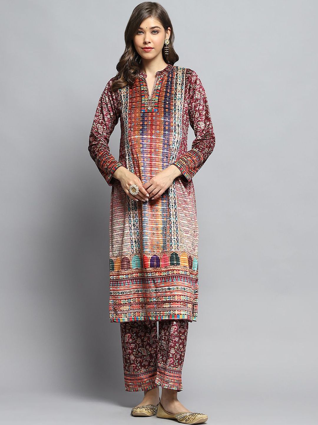 Monte Carlo Paisley Printed Self Design Mandarin Collar Straight Kurta With Trouser