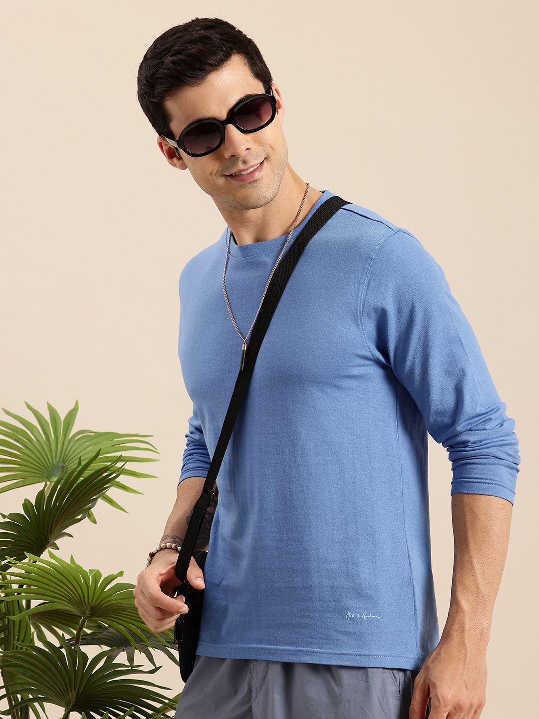 Mast & Harbour Round Neck Knitted T-shirt
