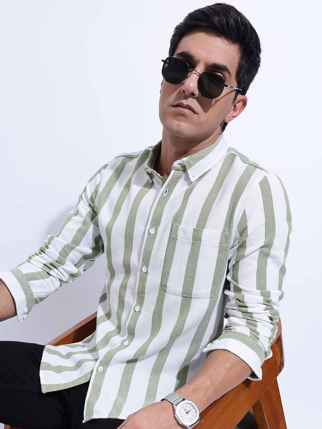 HERE&NOW Men Slim Fit Button-Down Collar Vertical Striped Cotton Casual Shirt