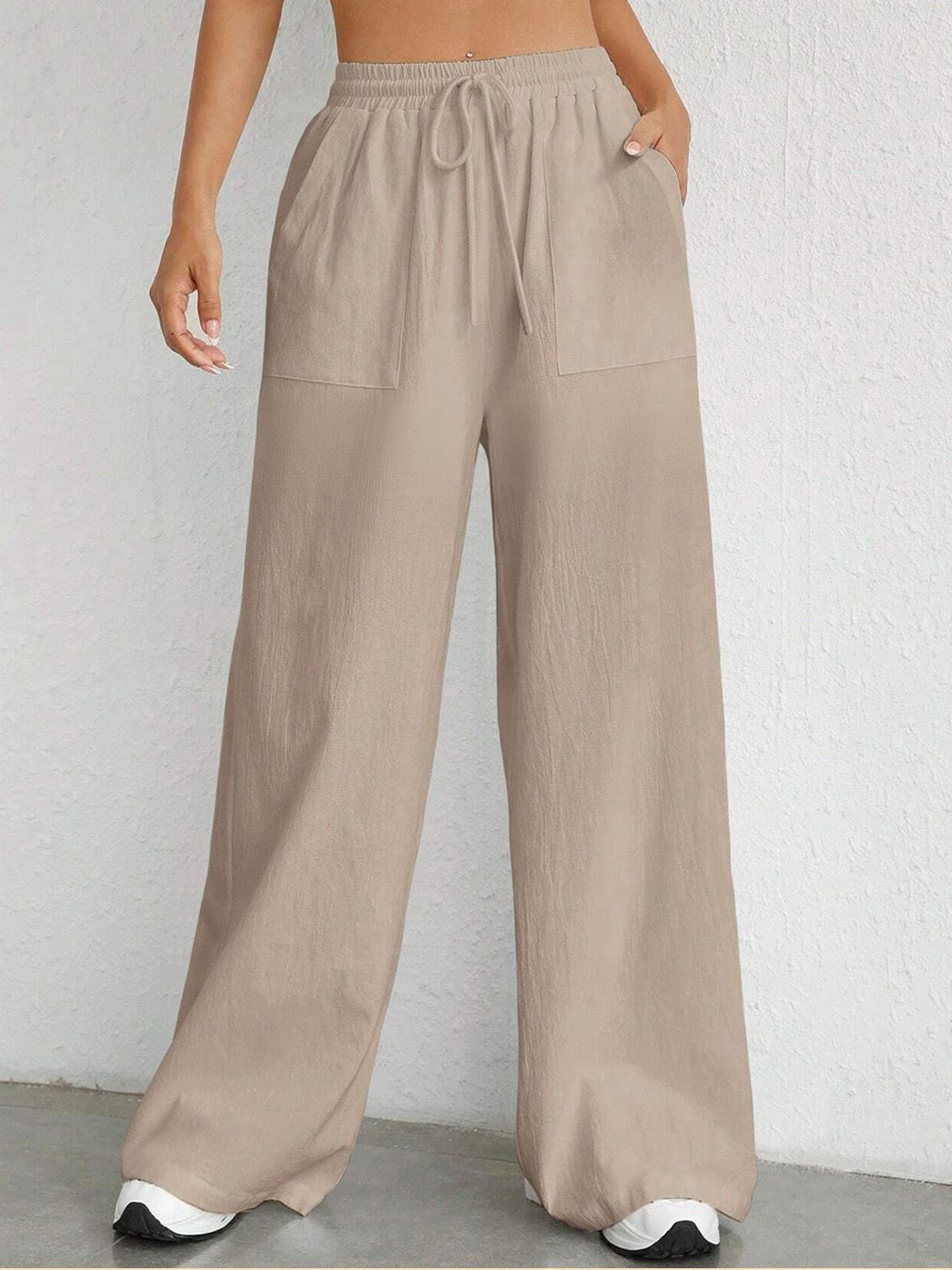 Stylecast X Slyck Women Comfort Loose Fit High-Rise Pleated Trousers