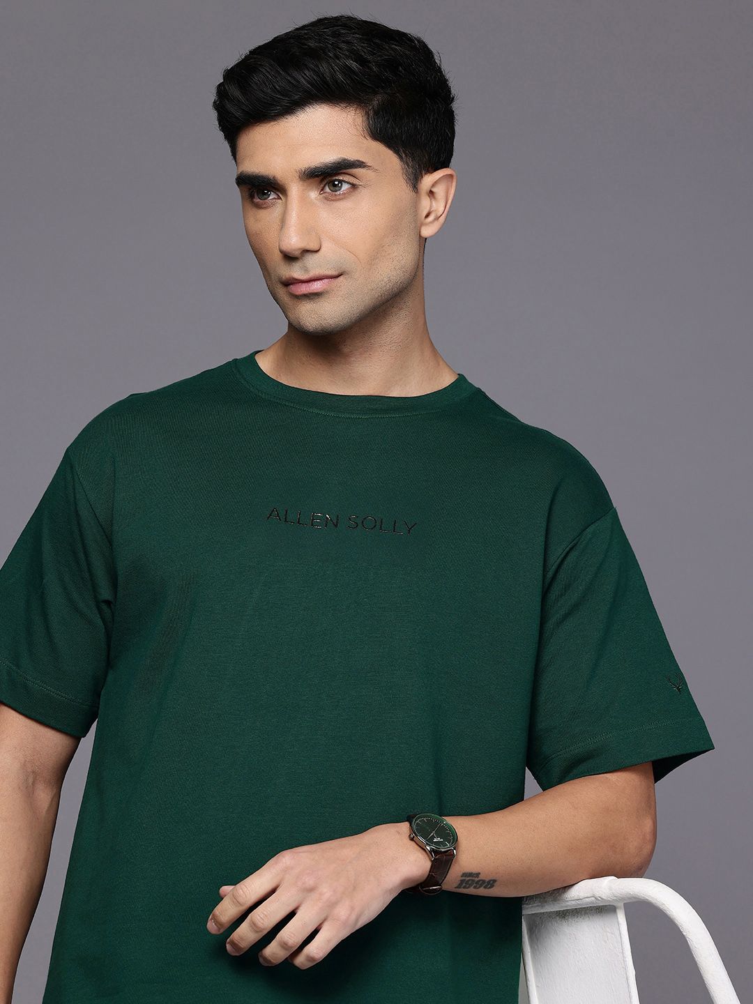 Allen Solly Drop-Shoulder Sleeves Pure Cotton Relaxed Fit T-shirt
