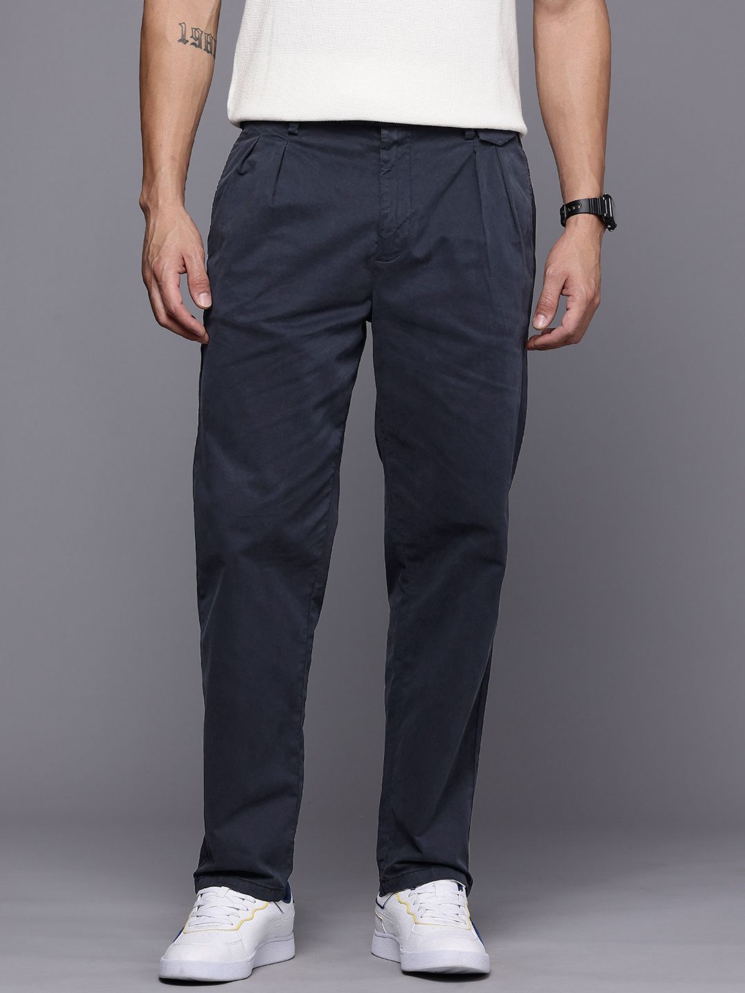 Louis Philippe Jeans Louis Philippe Jeans Men Pleated Baggy Trousers