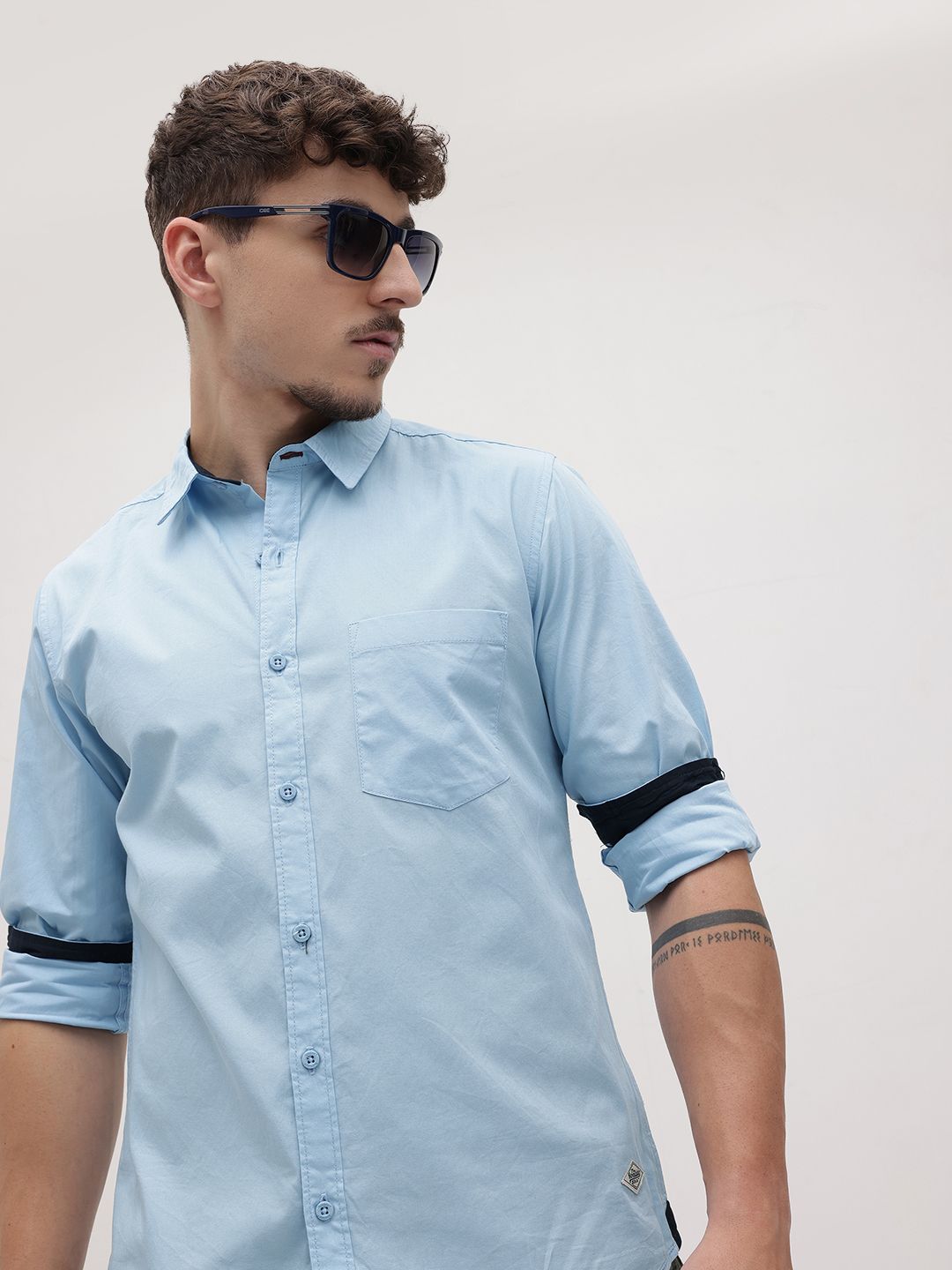 The Roadster Lifestyle Co. Solid Regular Fit Shirt