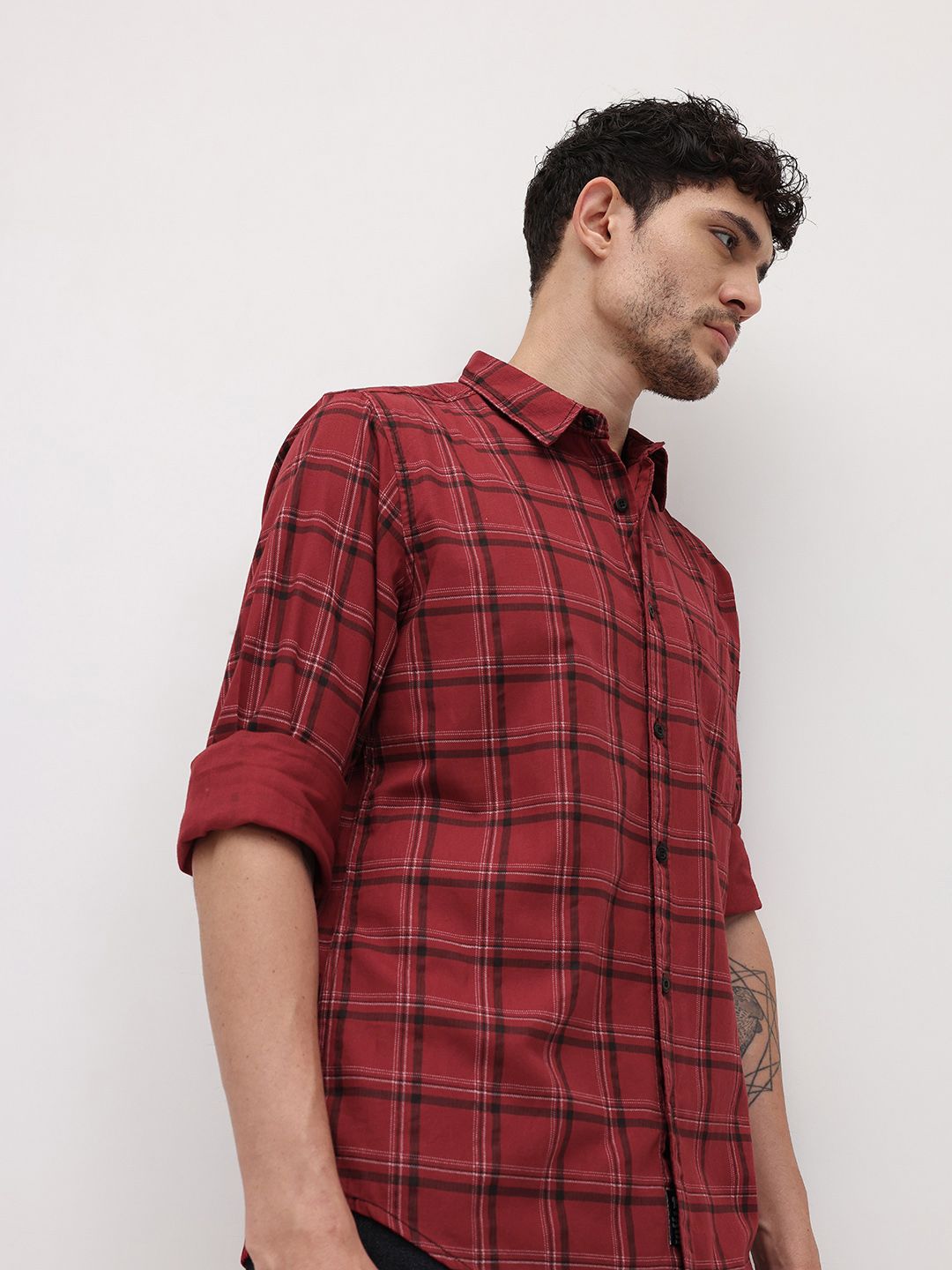The Roadster Life Co. Tartan Checks Pure Cotton Casual Shirt