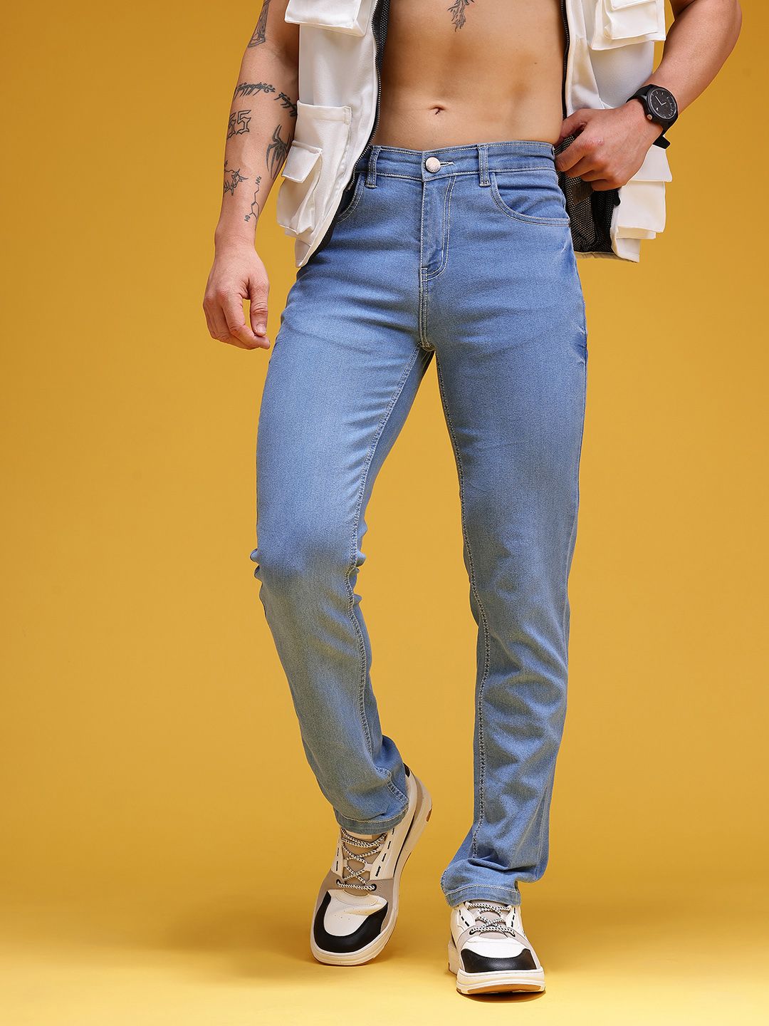 HERE&NOW Men Mid-Rise Stretchable Straight Fit Jeans