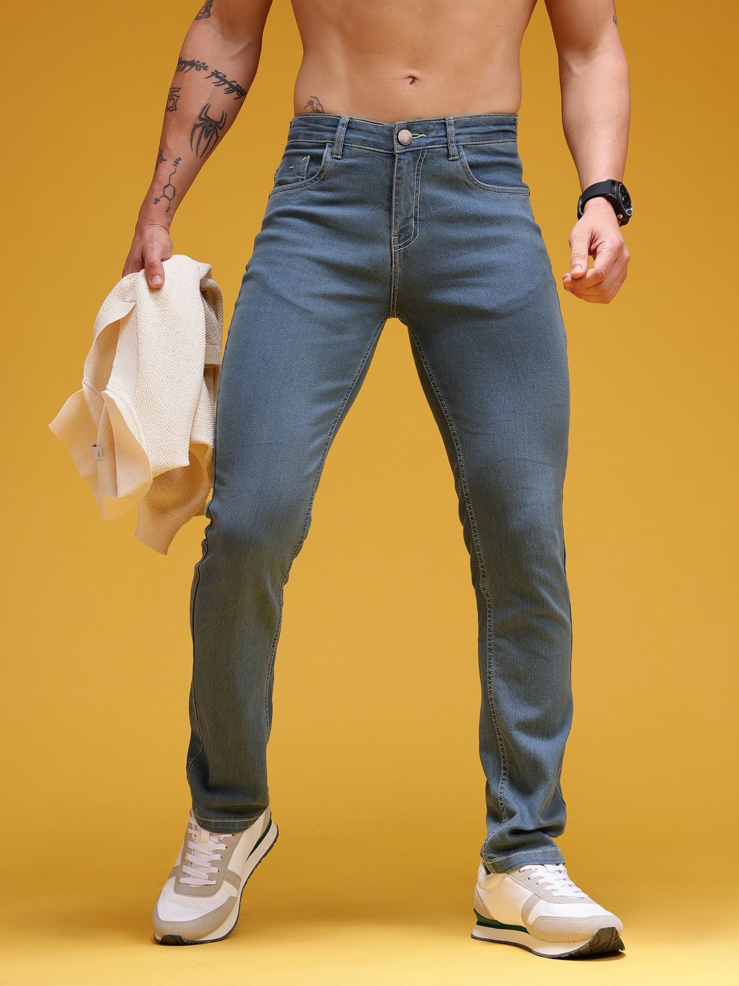 HERE&NOW Men Mid-Rise Stretchable Straight Fit Jeans