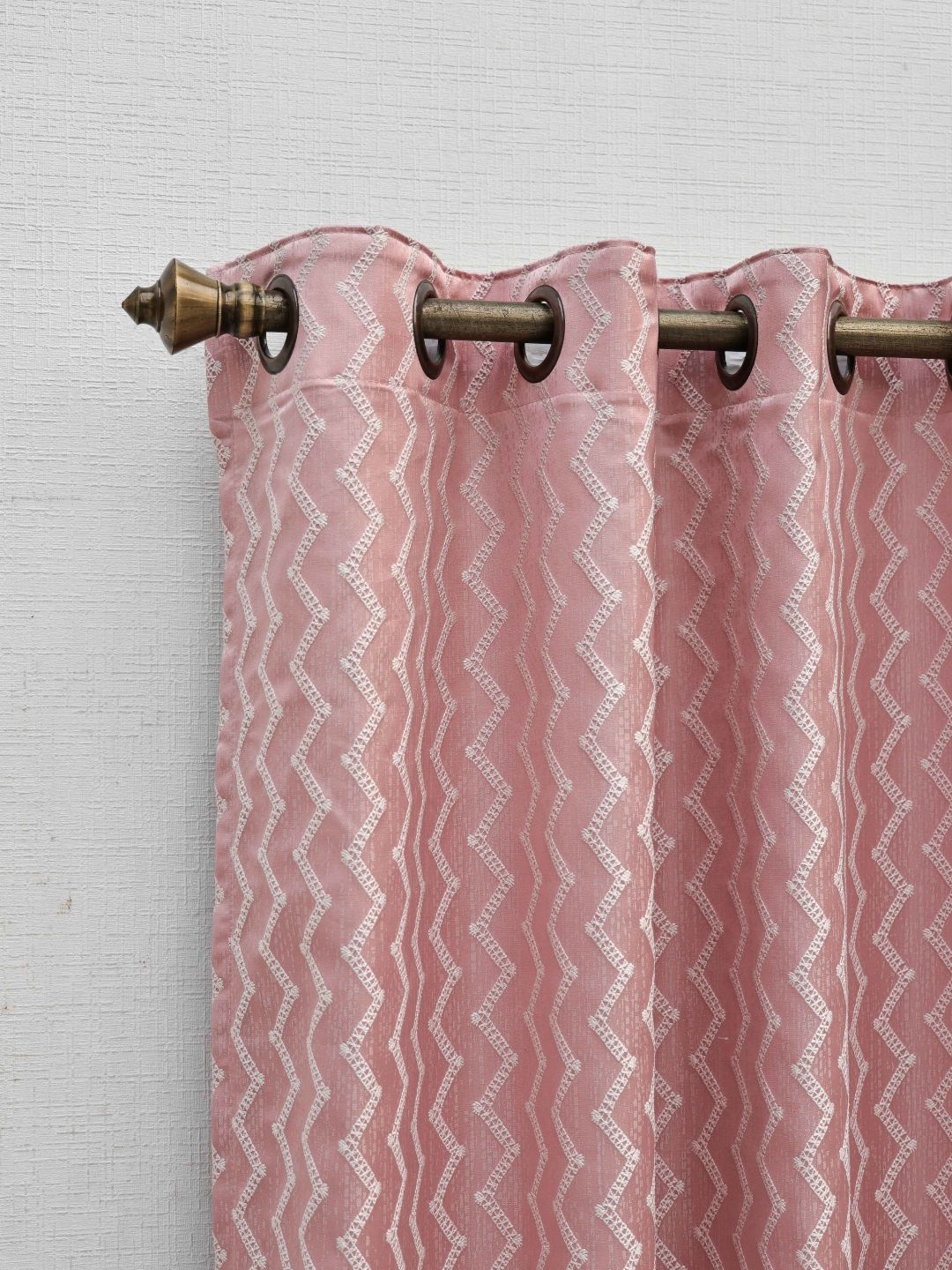 Ariana Ariana Rhythm Coral & White Geometric Printed Room Darkening Door Curtain