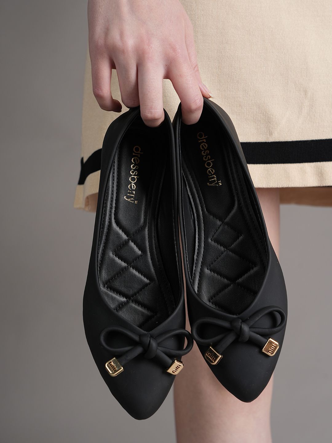 DressBerry Women Ballerinas with Bows Flats