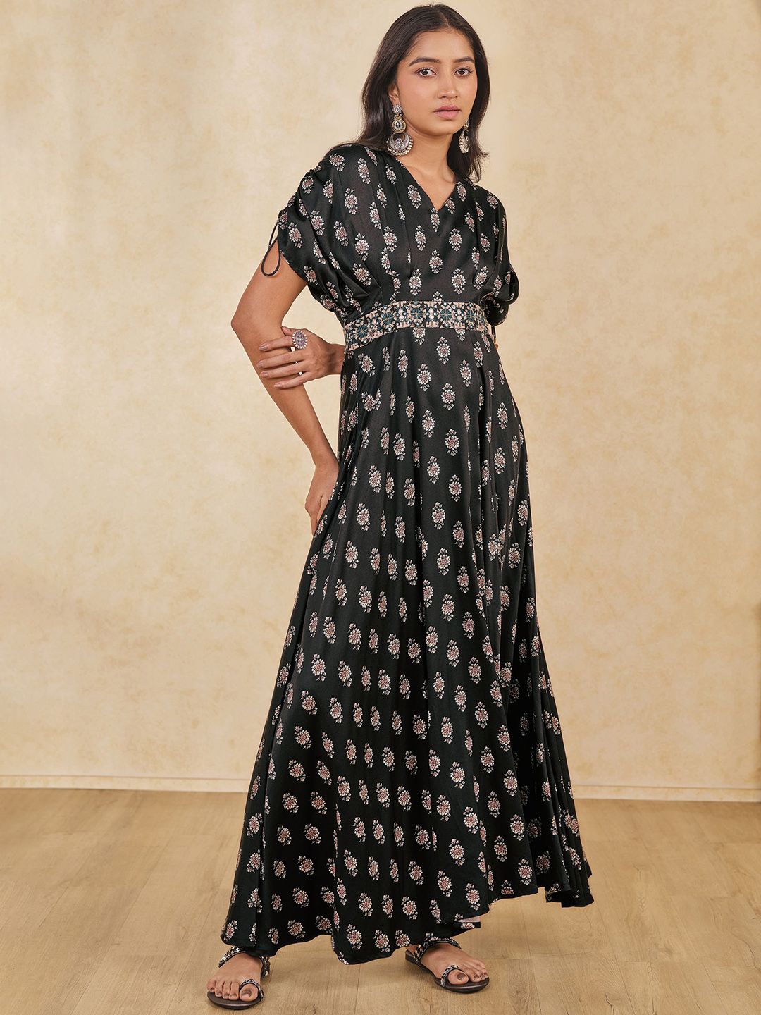 chinese dress ladies Buy global desi Women's A-Line Maxi Dress (AW17GB142MXKOTOFF Whites) at  Amazon.in