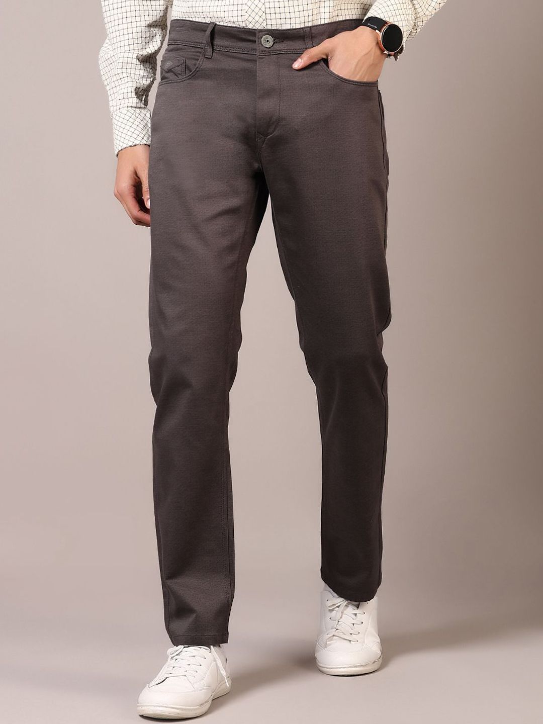 V-Mart Men Mid-Rise Cotton Chinos Trousers