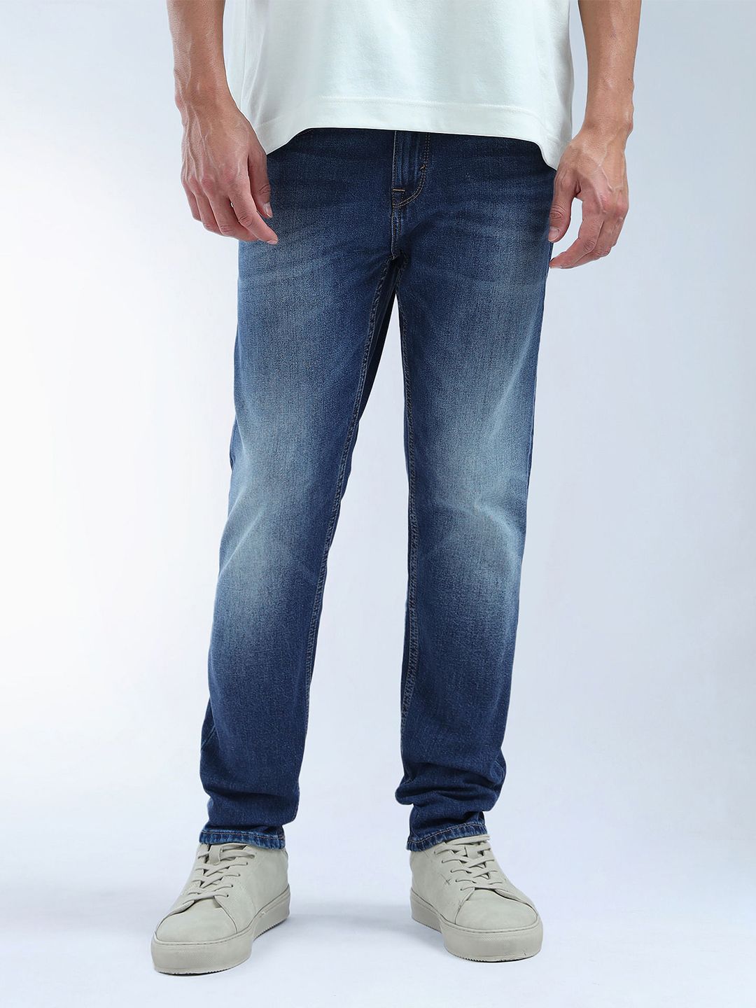 Flying Machine Men Slim Fit Light Fade Jeans