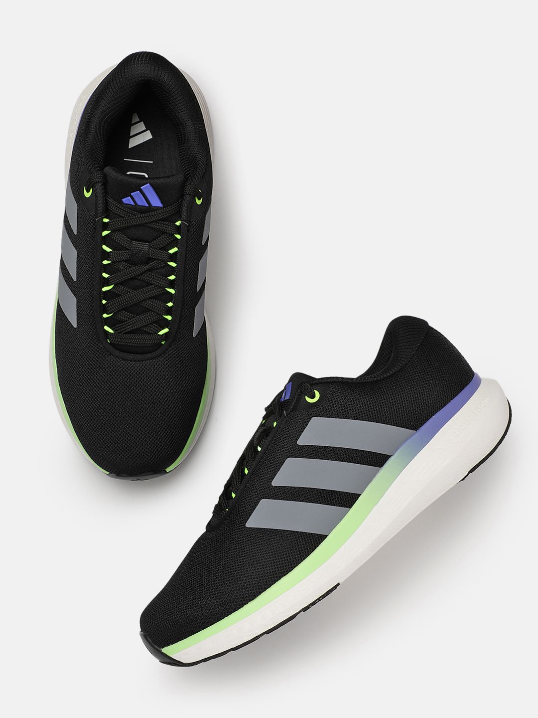 aeternus2011 Buy ADIDAS Men AeroTurbo Thrive Woven Design 3-Striped Running