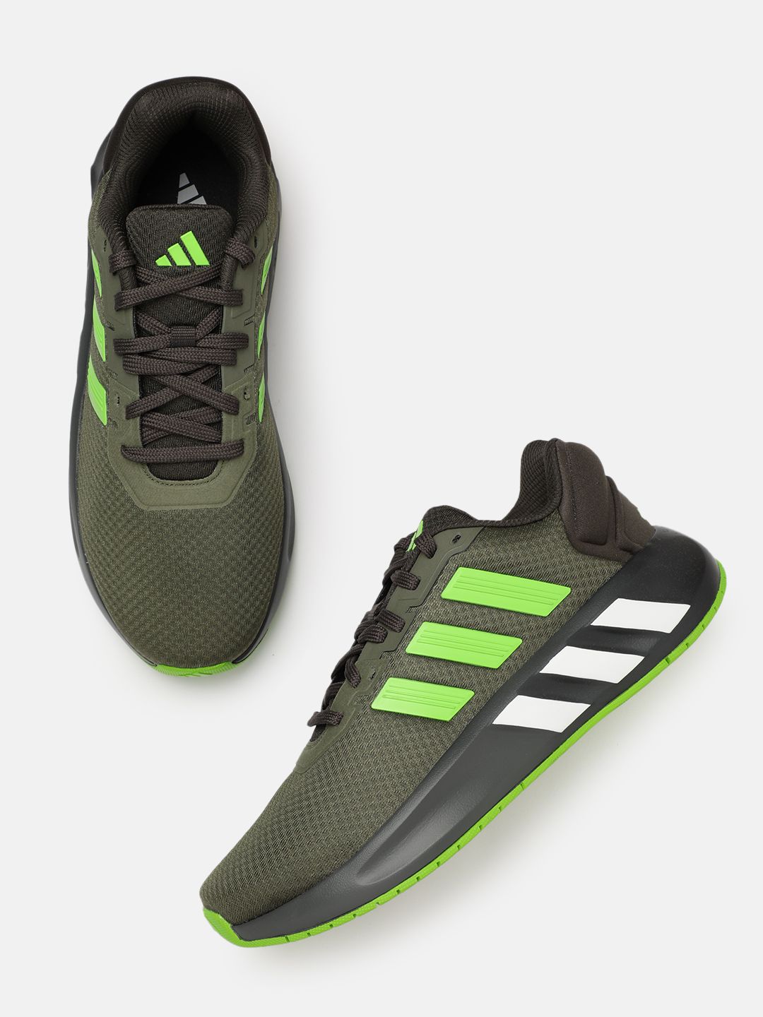 ADIDAS Men Woven Design Vent-Shade Running Shoes