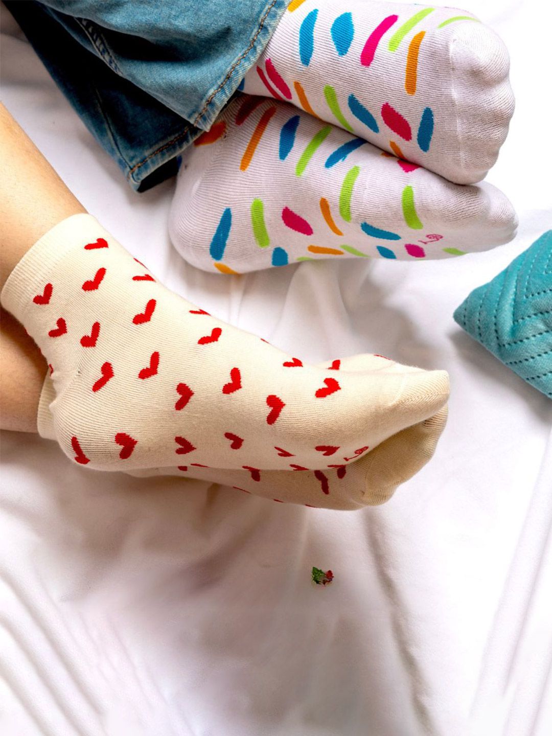 Thela Gaadi Unisex Pack Of 2 Patterned Ankle-Length Socks