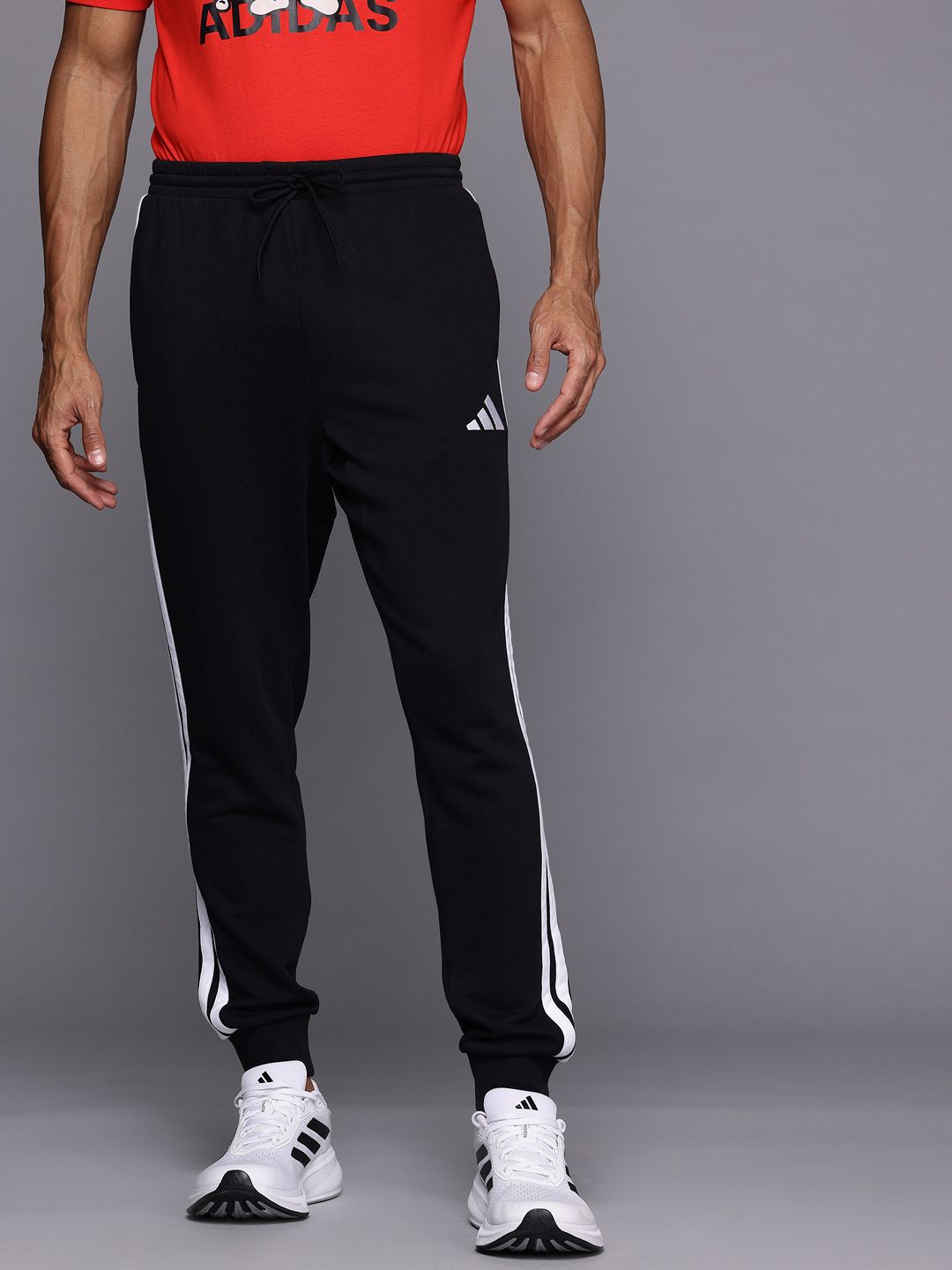 ADIDAS Adidas Men Striped Joggers