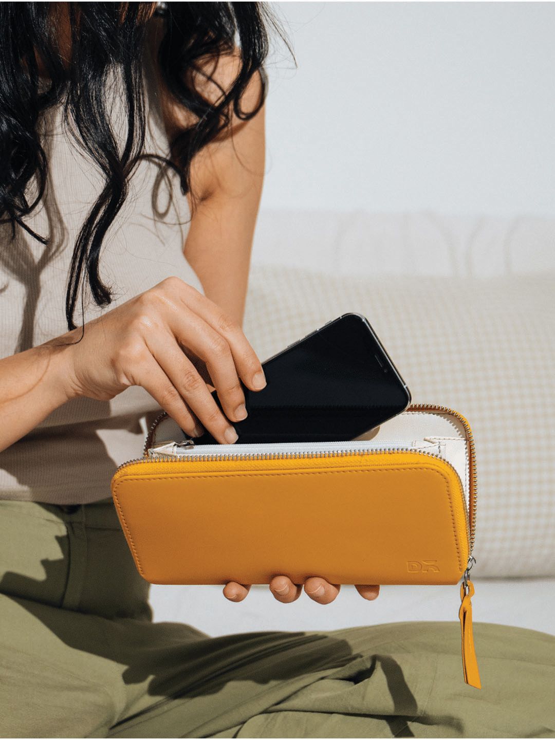DailyObjects Unisex PU Zip Around Wallet