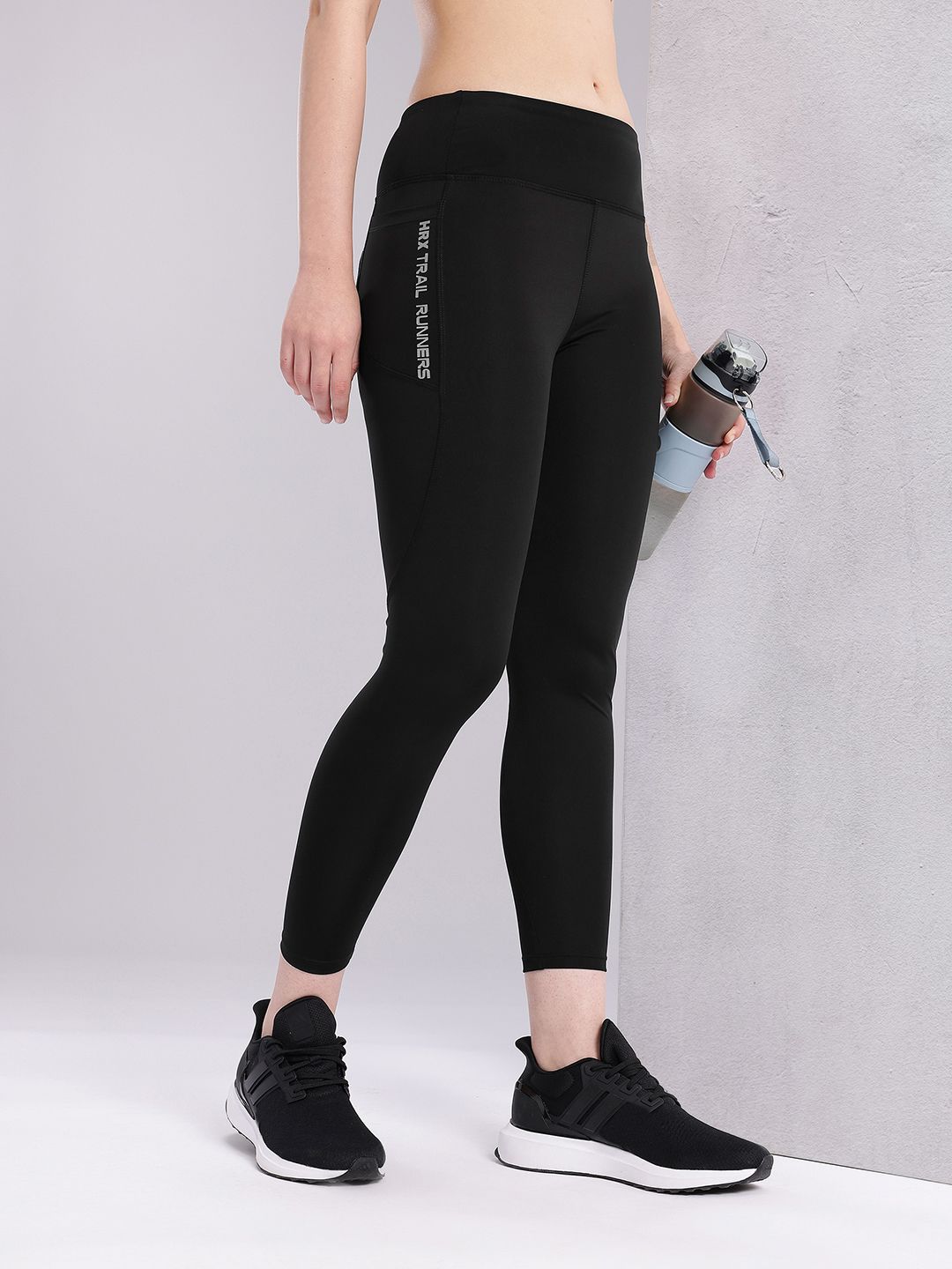 Women Mid-Rise Running Tights HRX by Hrithik Roshan Women TypographyPrint Mid-Rise Rapid-Dry Cropped Running Tights